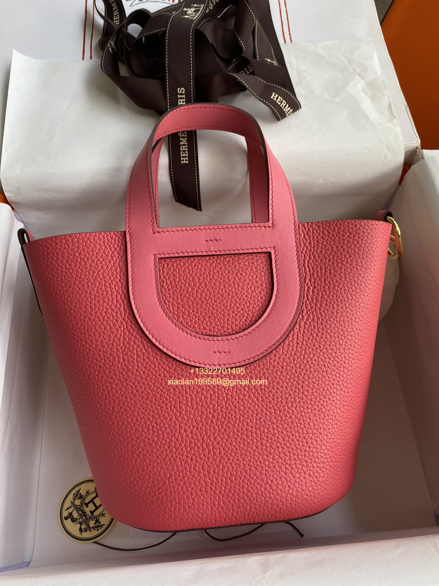Hermès In-The-Loop 18/23 Bag in Taurillon Clemence (TC) and Swift Leather, Hand-stitched with Beeswax Thread, High-end Customization. Color: Lipstick Pink.