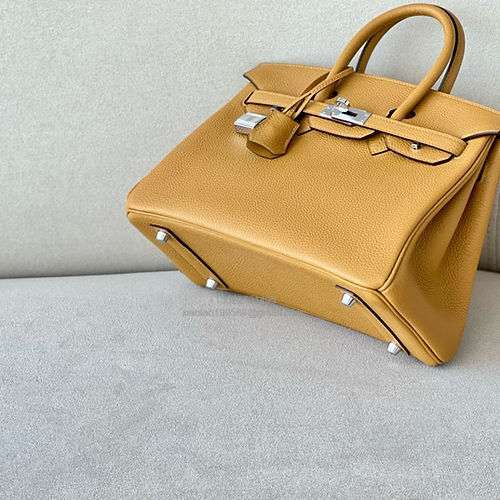 Hermès Birkin 25/30/35cm, handcrafted with togo  leather –Sesame