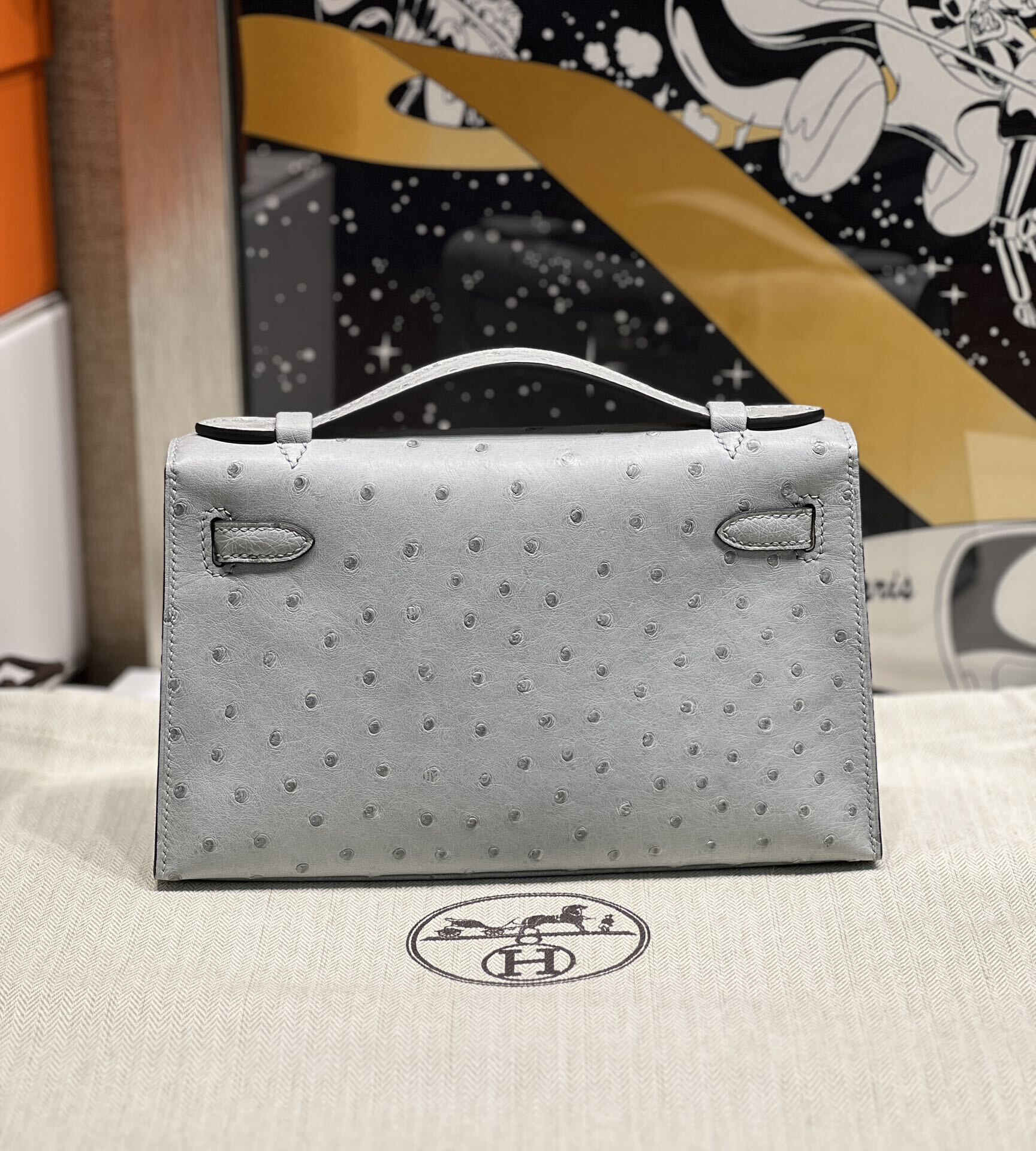 Hermès Kelly Pochette Clutch Bag, South African KK ostrich leather, fully handmade haute couture – Glacier Blue