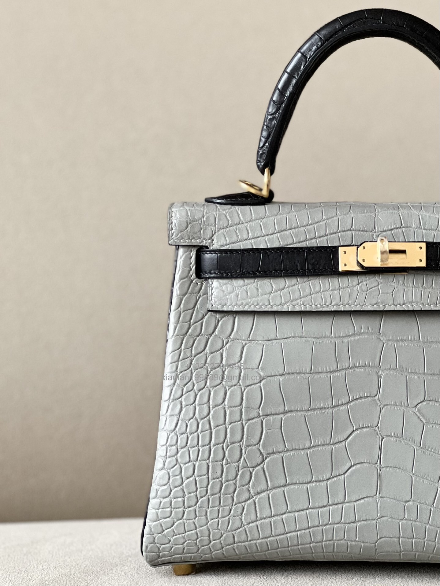 Hermès Kelly 25/28/32cm in Crocodile Leather, Fully Handmade Premium Private Customization-Pearl Grey/Black