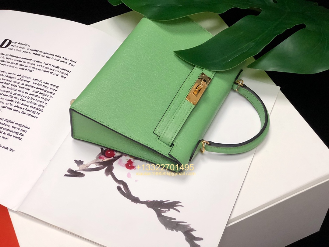 Hermès Mini Kelly II Handbag in Avocado Green Made from French Lambskin, Purely Handcrafted, High-End Customization Edition