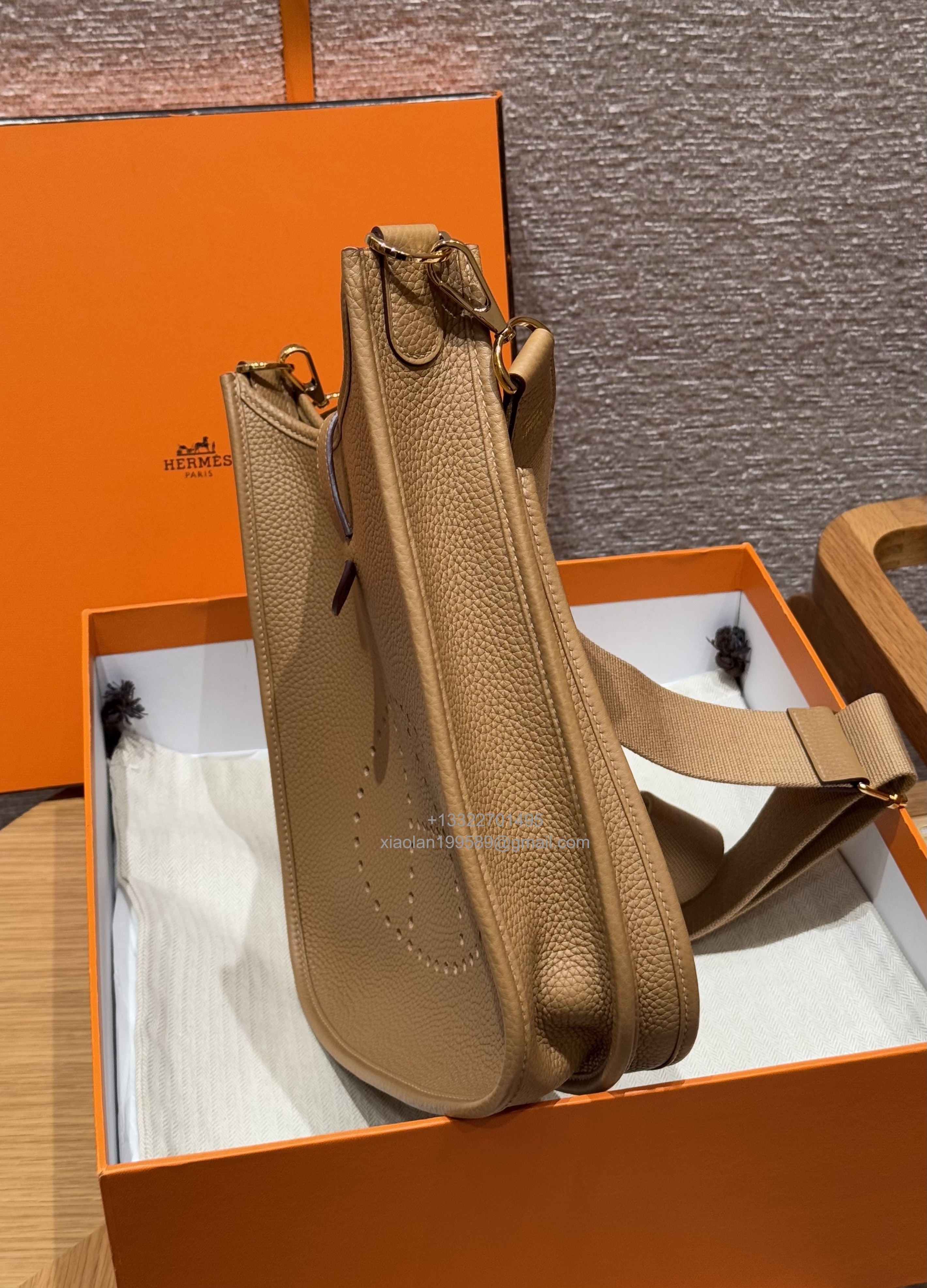 Hermès Evelyne Bag in Clemence Leather, Premium Handcrafted Customization – Biscuit.