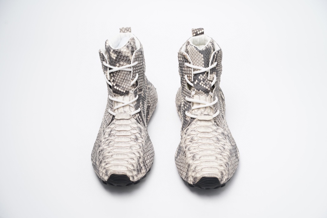 Handcrafted Luxury Private Customization High-Quality South African Python Leather Designer-inspired Sneakers.