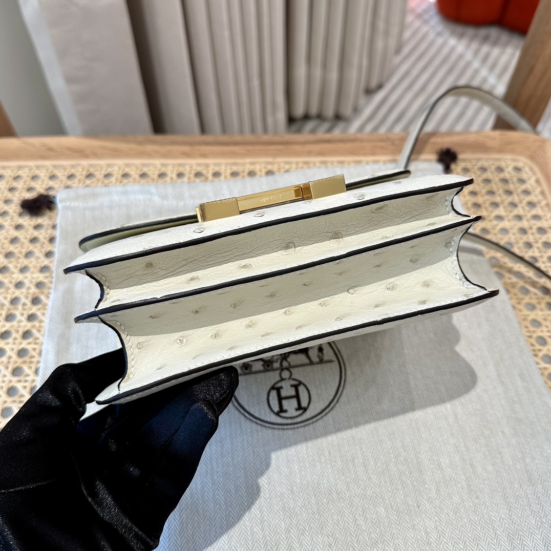 Hermès Constance 18/24 in Ostrich Leather, Premium Fully Handmade Exclusive Customization – 3C/Parchemin.