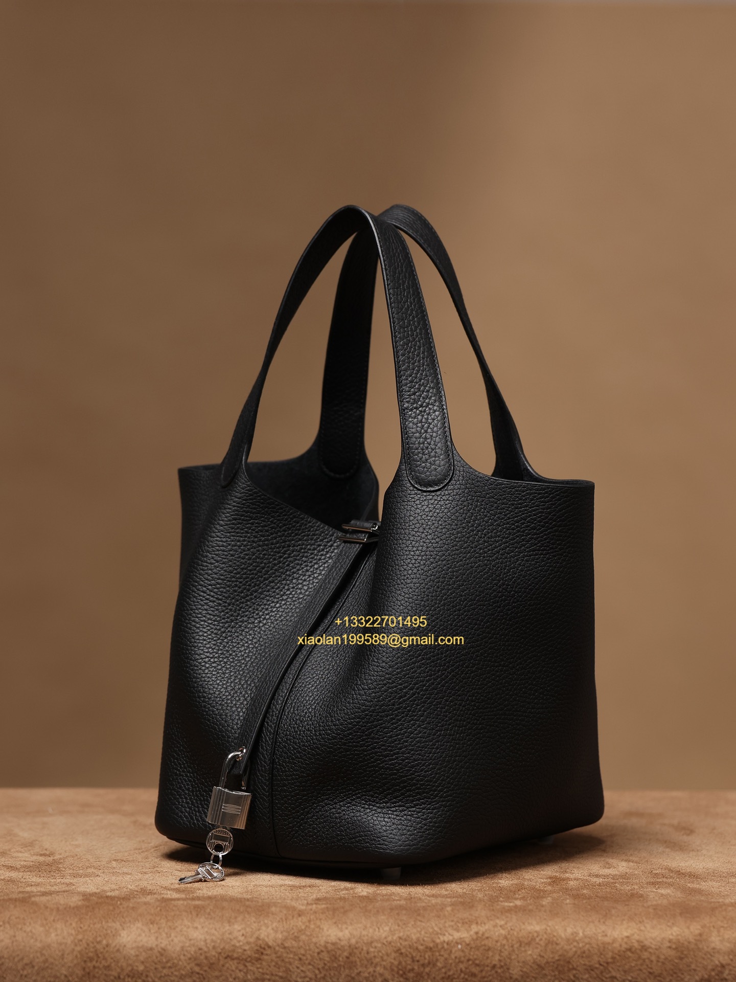 Hermès Picotin 18/22 in Clemence Leather, Hand-stitched with Beeswax Thread, High-end Customization - Black.