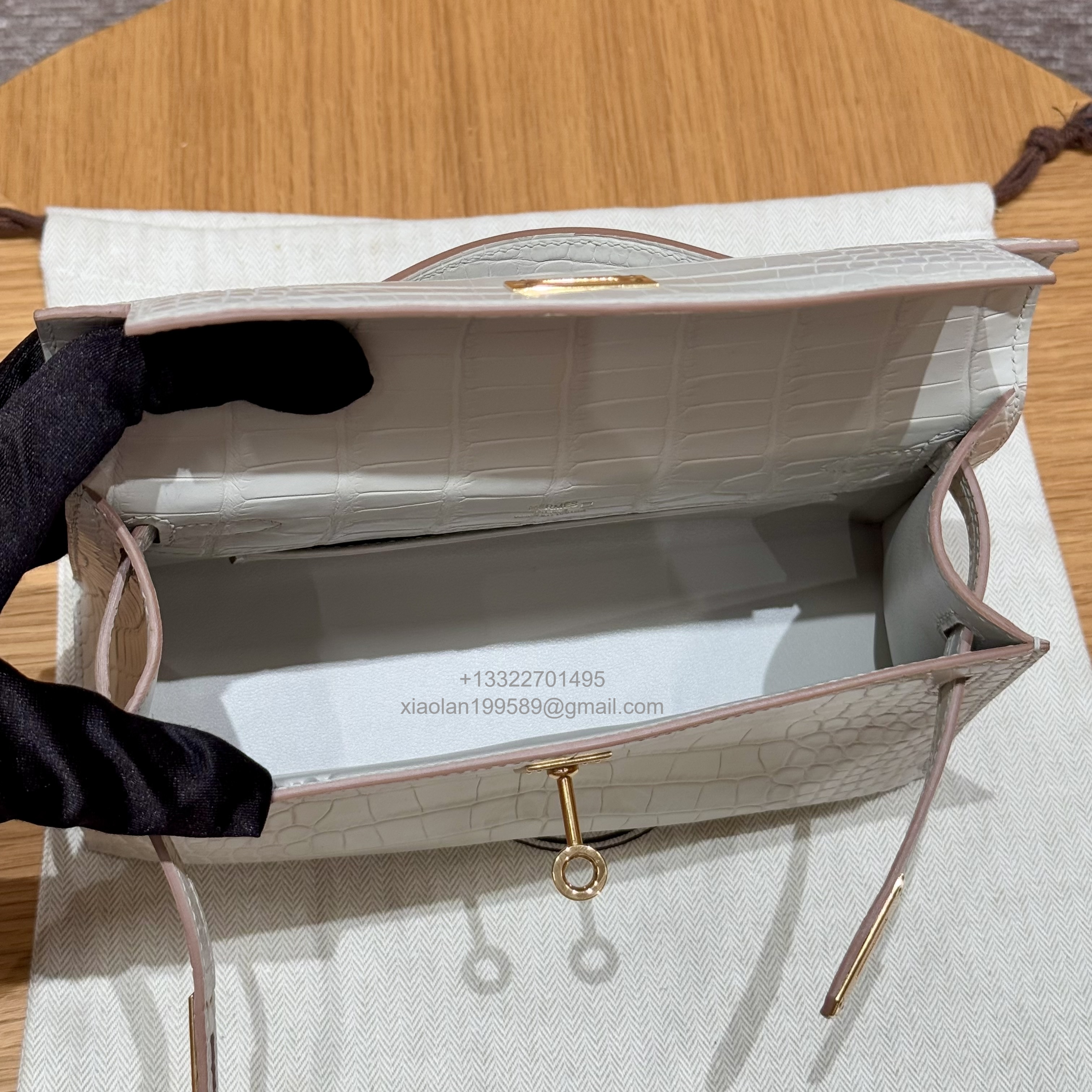 Hermès Kelly Pochette Clutch Bag Matte Crocodile Leather . Fully Handmade Premium Customization – Concrete Grey