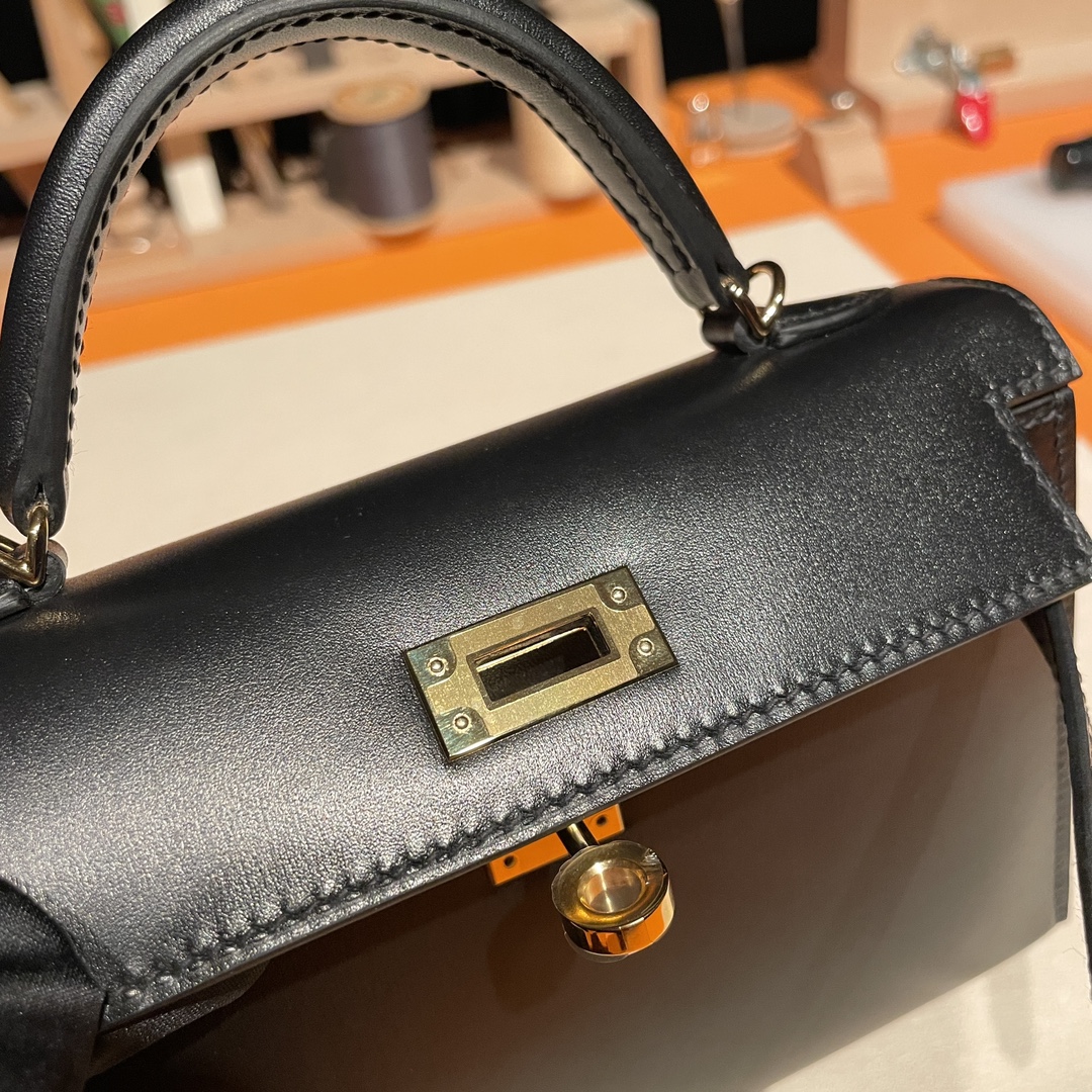 Hermès Mini Kelly II Handbag in Black Made from Box Calf Leather, Purely Handcrafted, High-End Customization Edition