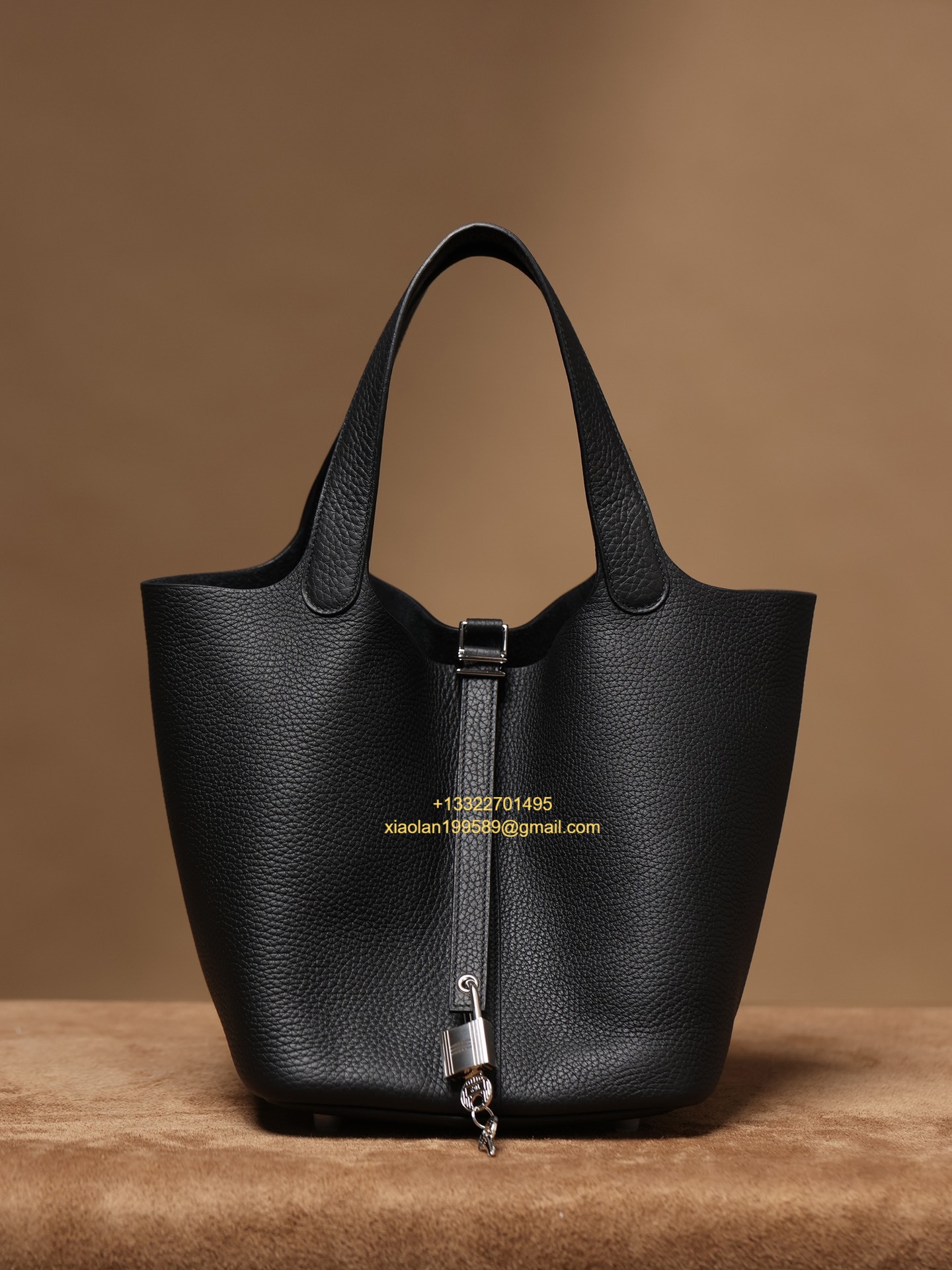 Hermès Picotin 18/22 in Clemence Leather, Hand-stitched with Beeswax Thread, High-end Customization - Black.