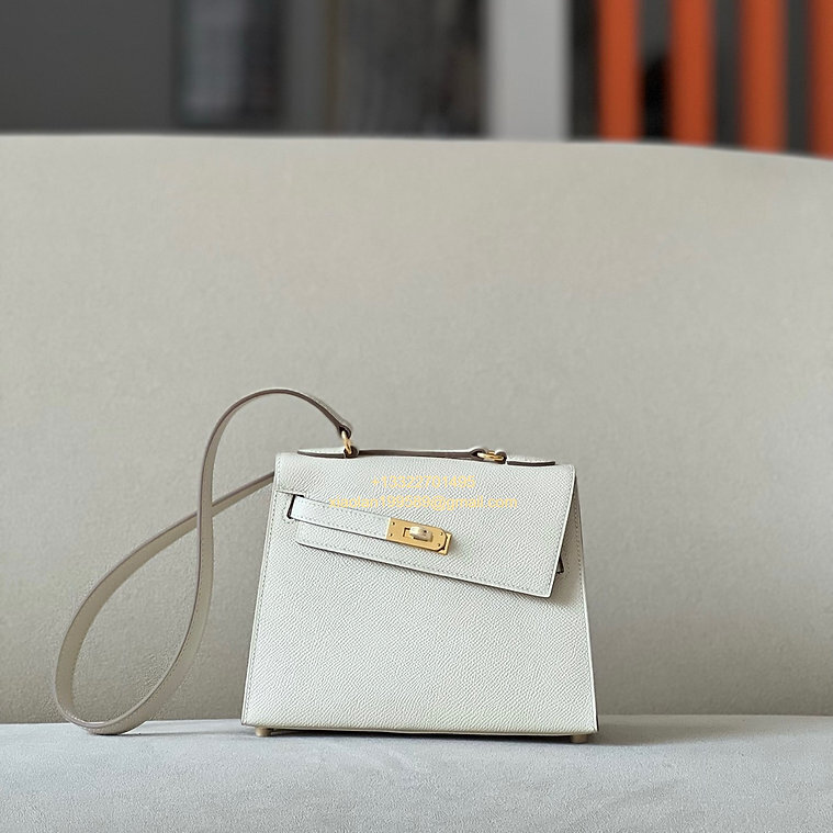 Hermès Mini Kelly 20 Sellier en Désordre Bag in Epsom Leather, Fully Hand-stitched with Beeswax Thread, Color: Milky White.