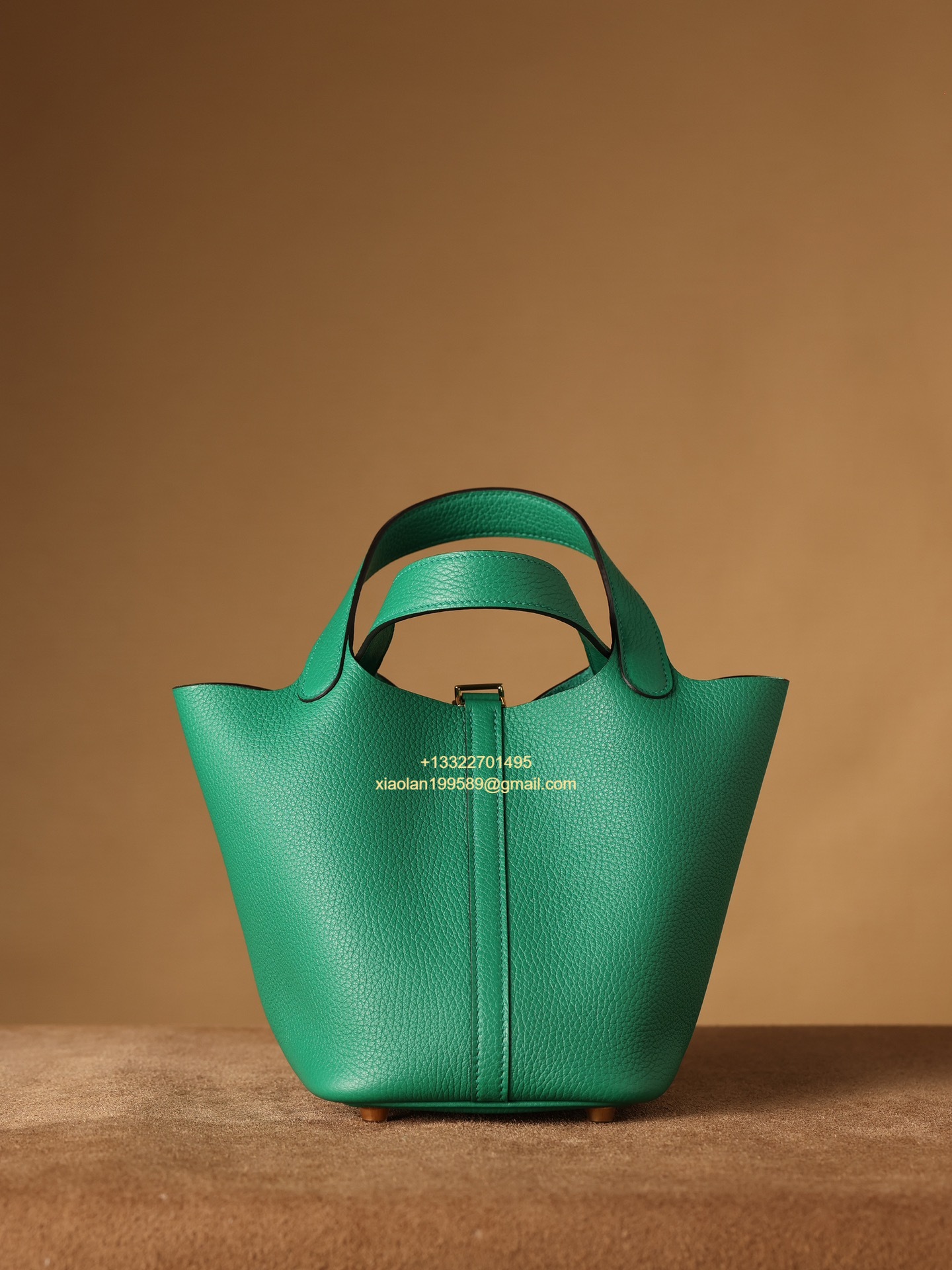 Hermès Picotin 18/22 in Clemence Leather, Hand-stitched with Beeswax Thread, High-end Customization - Velvet Green.