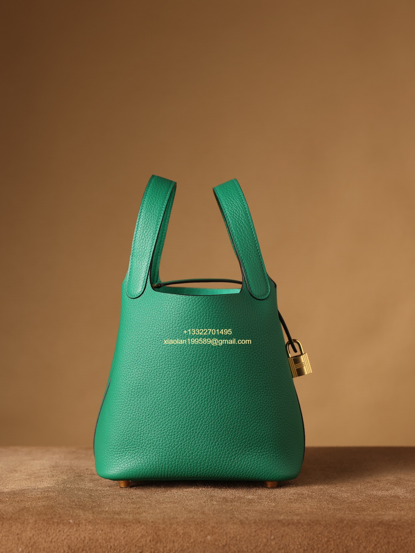 Hermès Picotin 18/22 in Clemence Leather, Hand-stitched with Beeswax Thread, High-end Customization - Velvet Green.