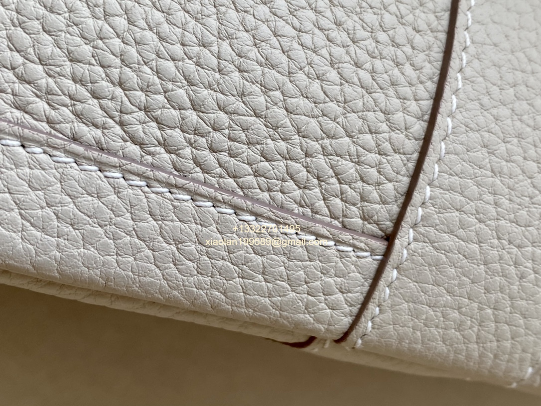 Hermès Garden Party 30/36 Bag in Negonda Calfskin, Color: Milky White.