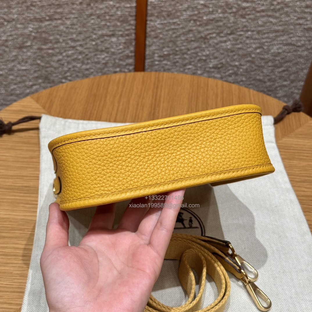 Hermès Evelyne mini Bag in Clemence Leather, Premium Handcrafted Customization-Jaune amber