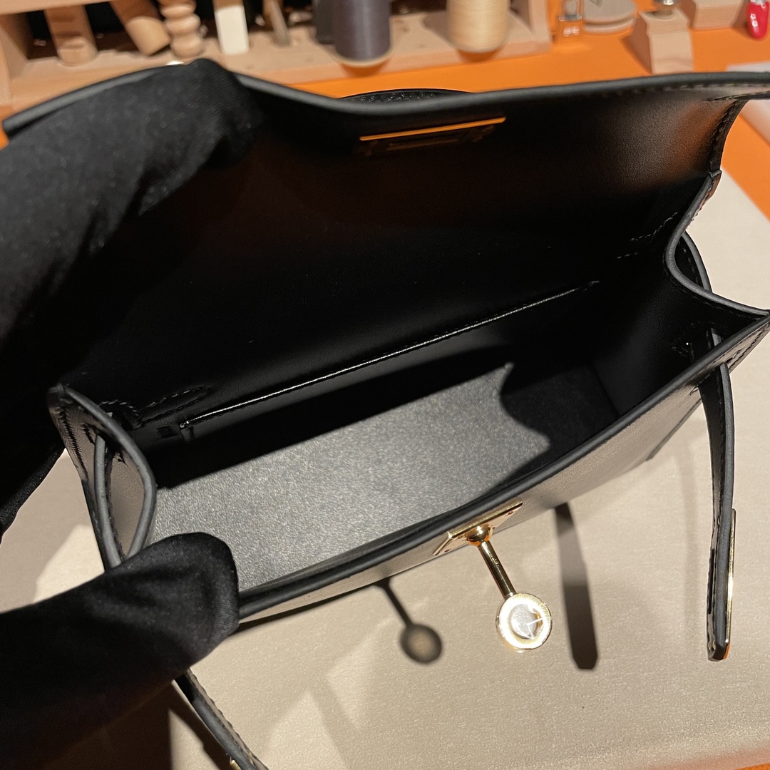 Hermès Mini Kelly II Handbag in Black Made from Box Calf Leather, Purely Handcrafted, High-End Customization Edition