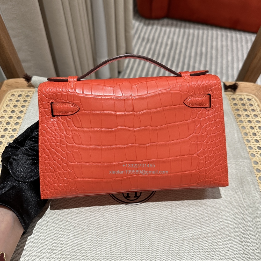 Hermès Kelly Pochette Clutch Bag Shiny Crocodile Leather . Fully Handmade Premium Customization – Orange