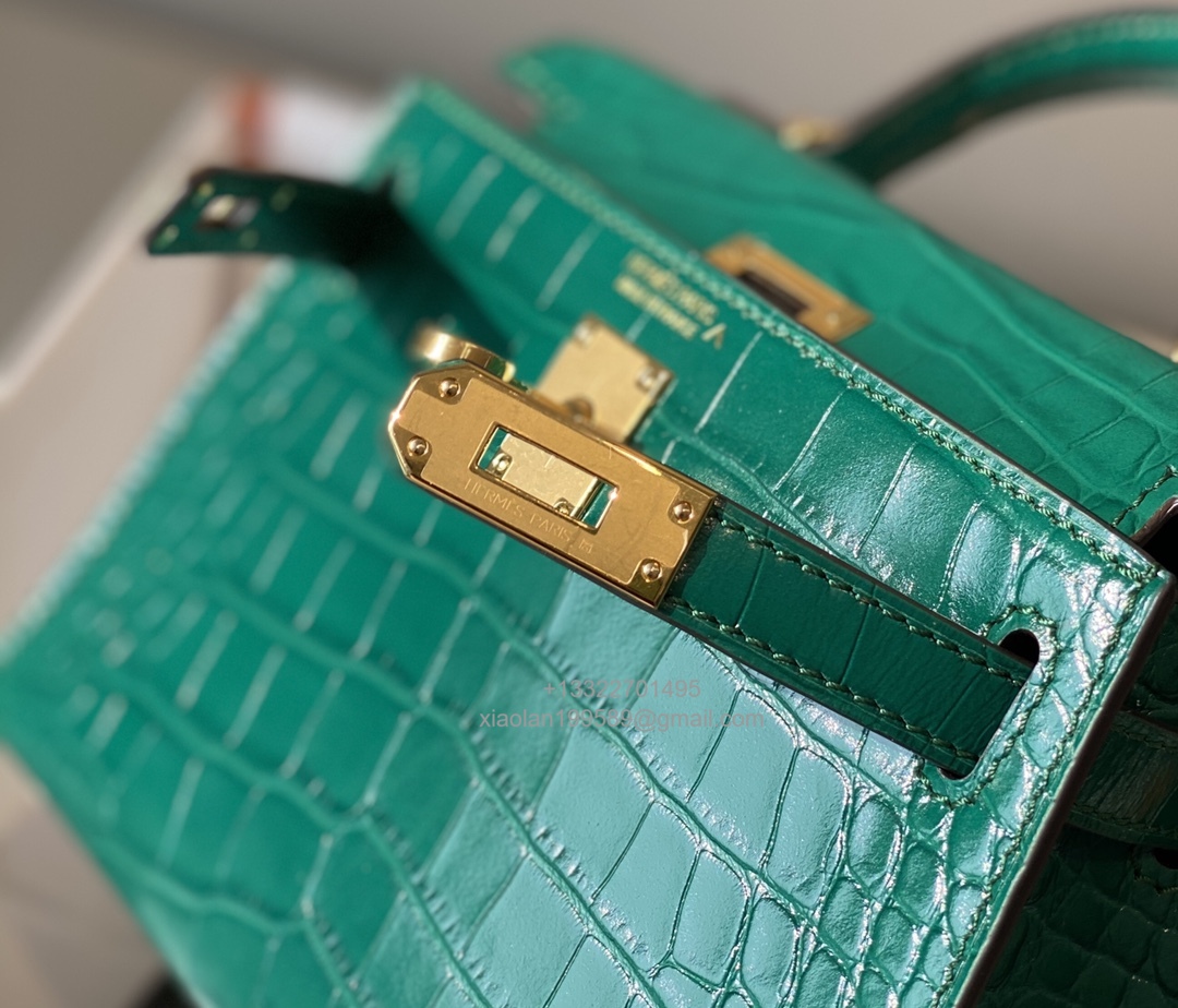 Hermès Mini Kelly in Crocodile Leather, Fully Handmade Premium Private Customization –Emerald Green
