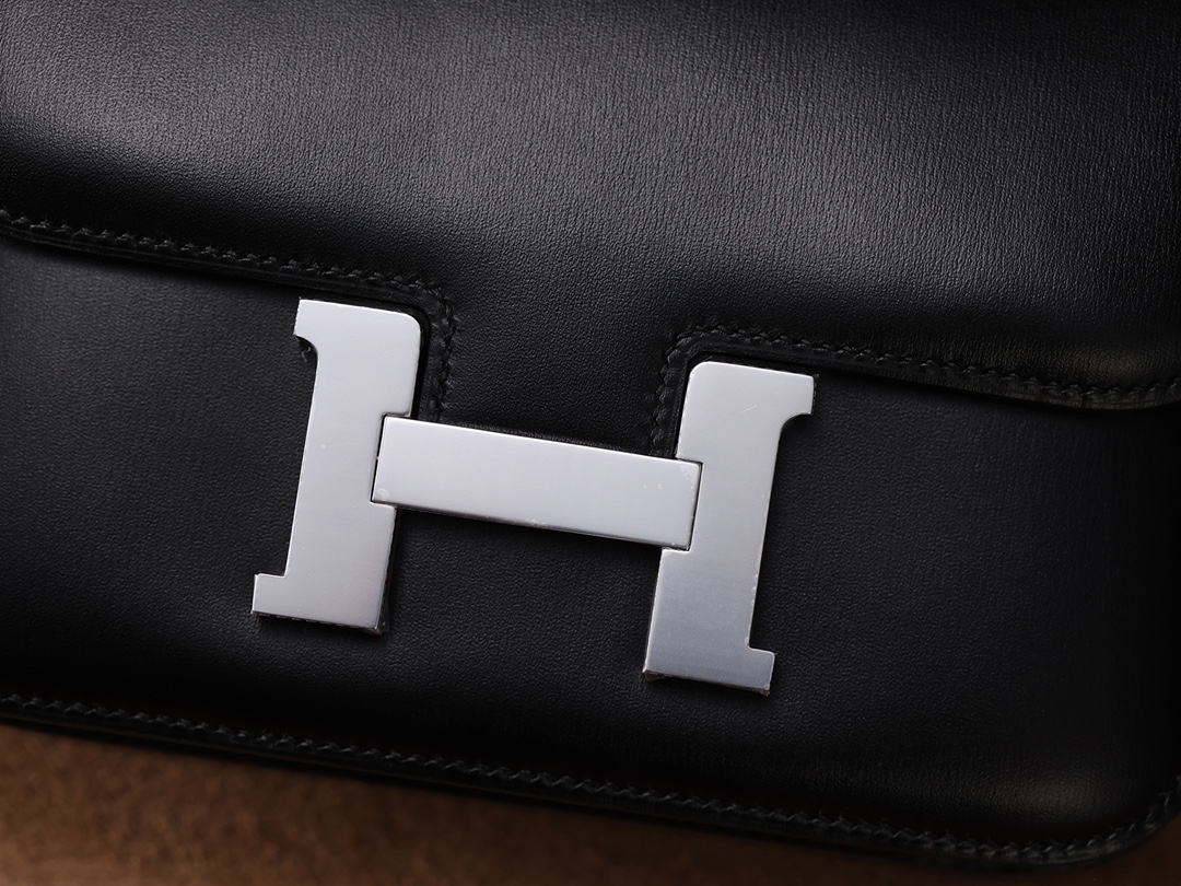 Hermès Constance 18/24 in Black BOX leather, purely handcrafted, high-end customization edition.