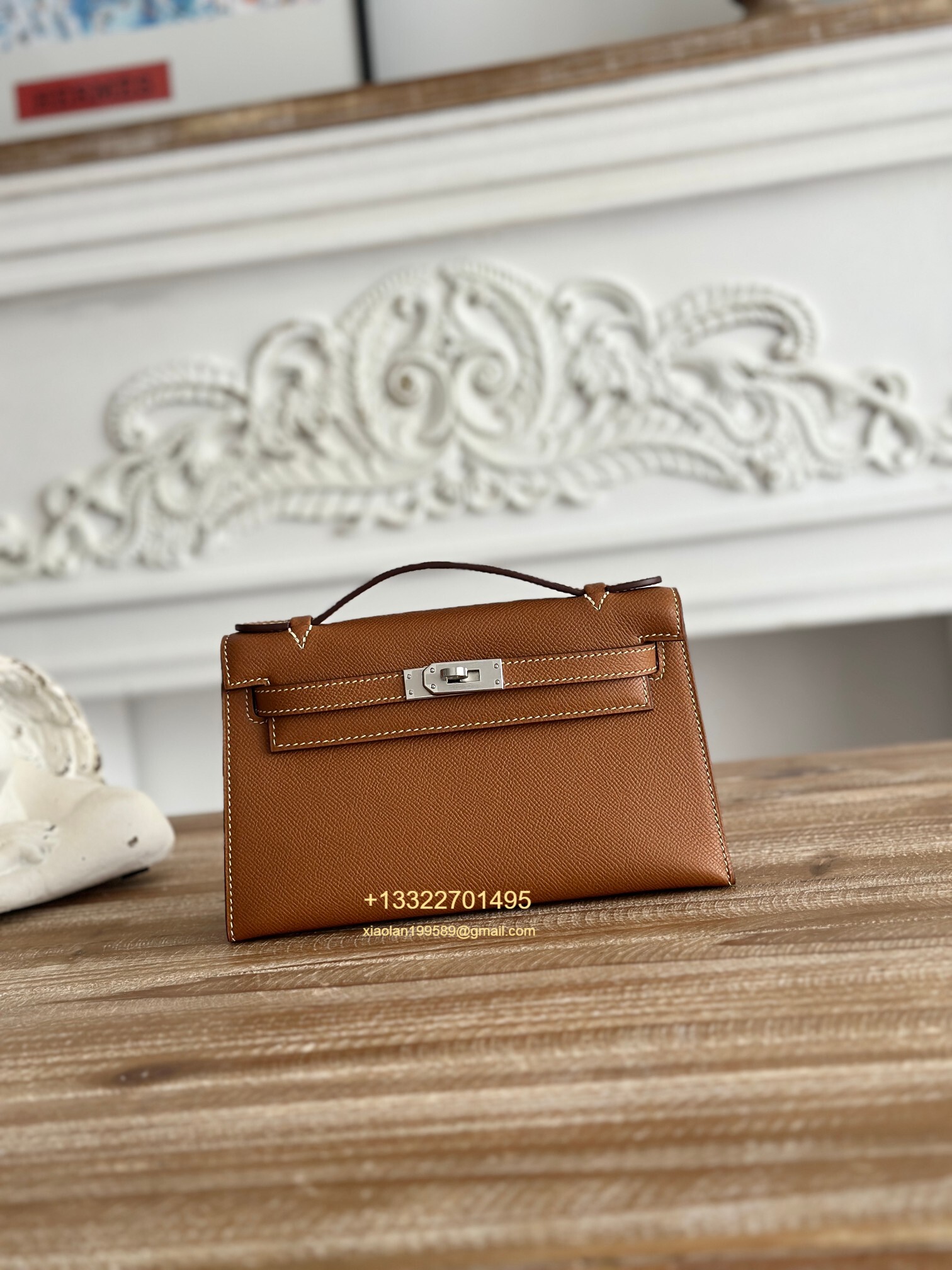Hermès Mini Pochette Kelly in Gold Brown Made from the most classic Epsom Leather, Imported Purely Handcrafted with Waxed Thread Stitching, High-End Customization