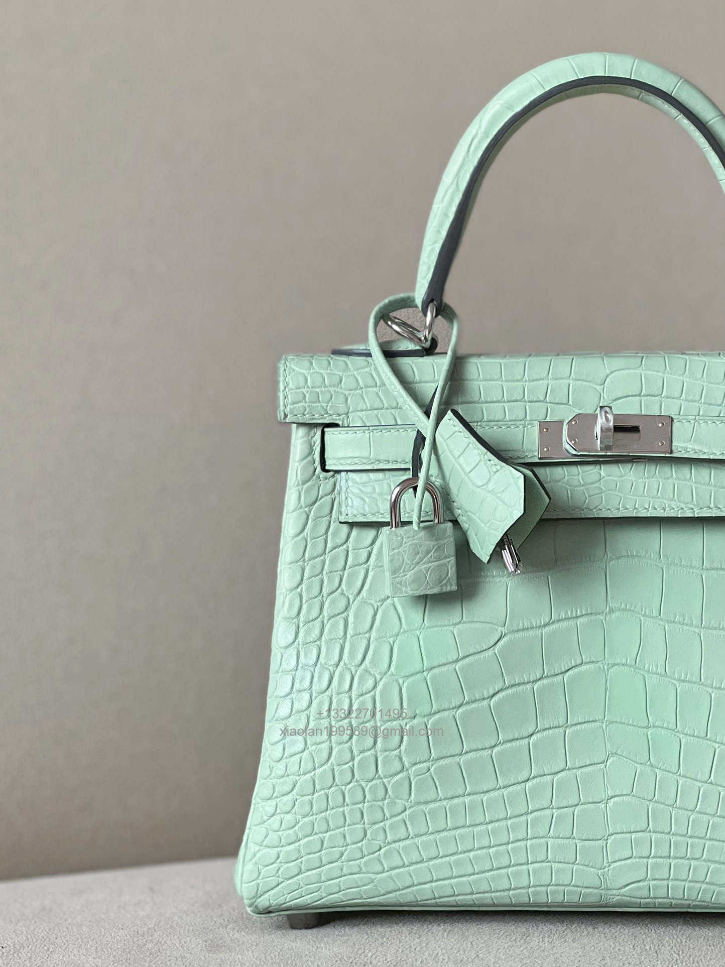 Hermès Kelly 25/28/32cm in Crocodile Leather, Fully Handmade Premium Private Customization-Mint Green