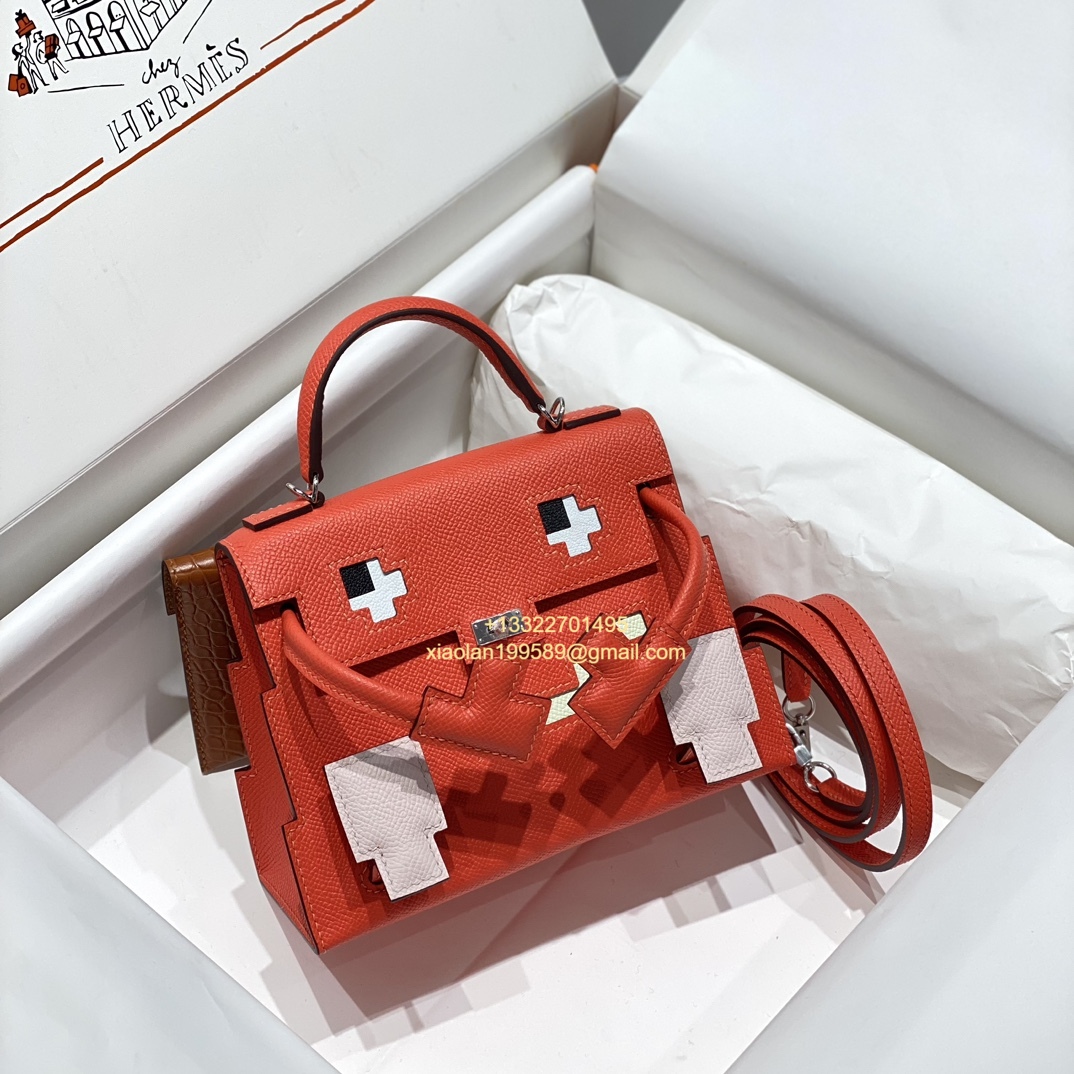 Hermès Kelly Doll Quelle Idole Picto Bag, Limited Edition in Texas Pink.