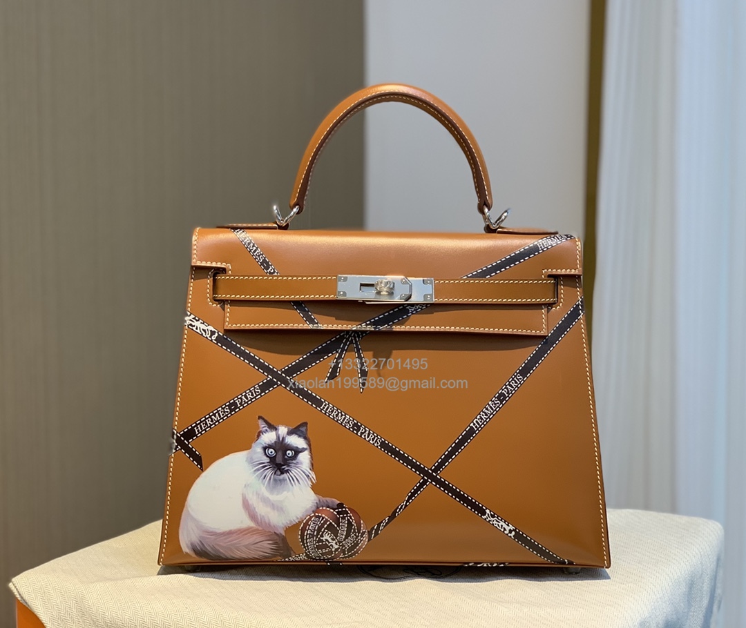 Hermès Kelly 25/28/32cm in Box leather, fully hand-stitched with waxed thread, haute couture custom-made.