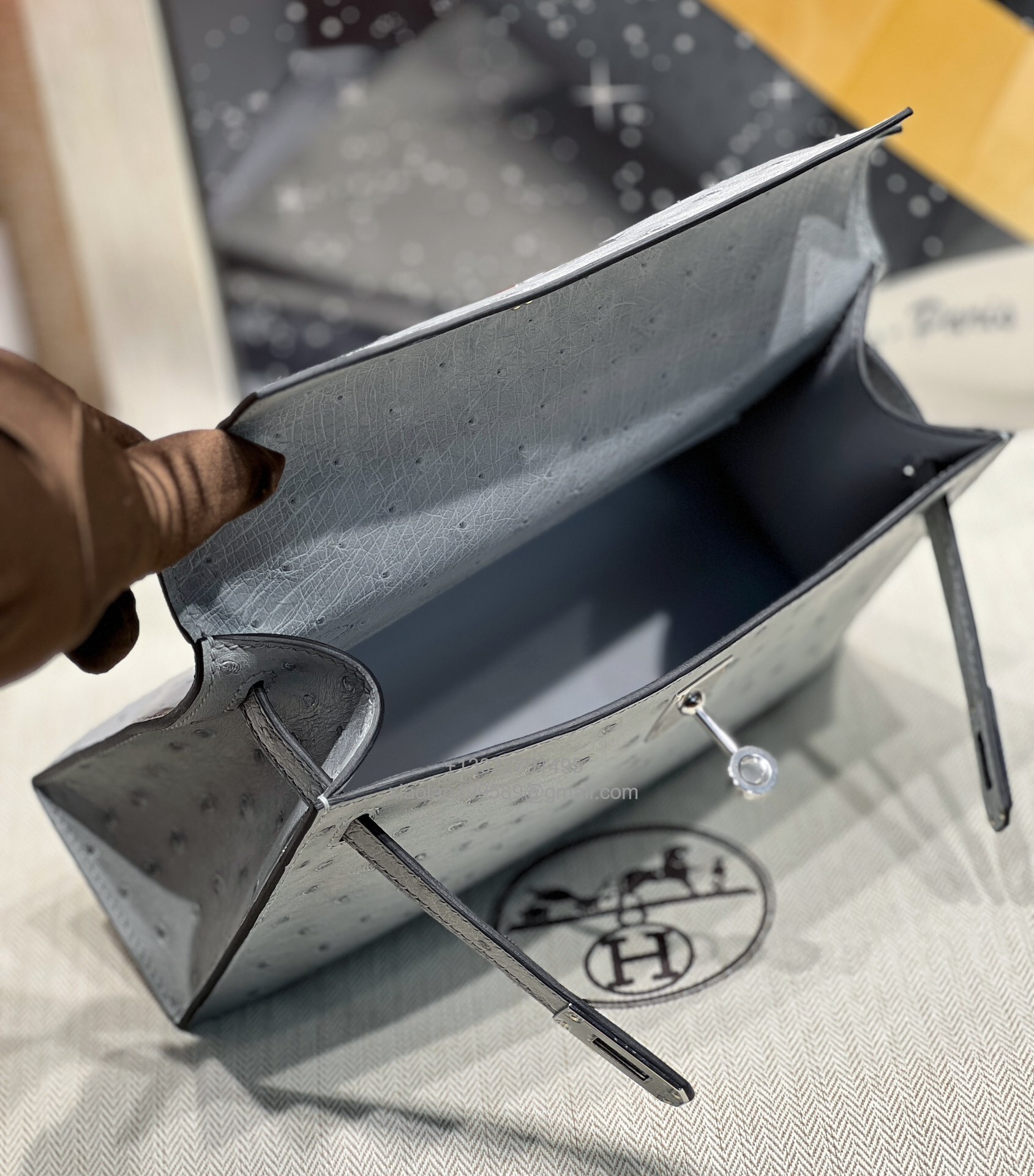 Hermès Kelly Pochette Clutch Bag, South African KK ostrich leather, fully handmade haute couture – Glacier Blue