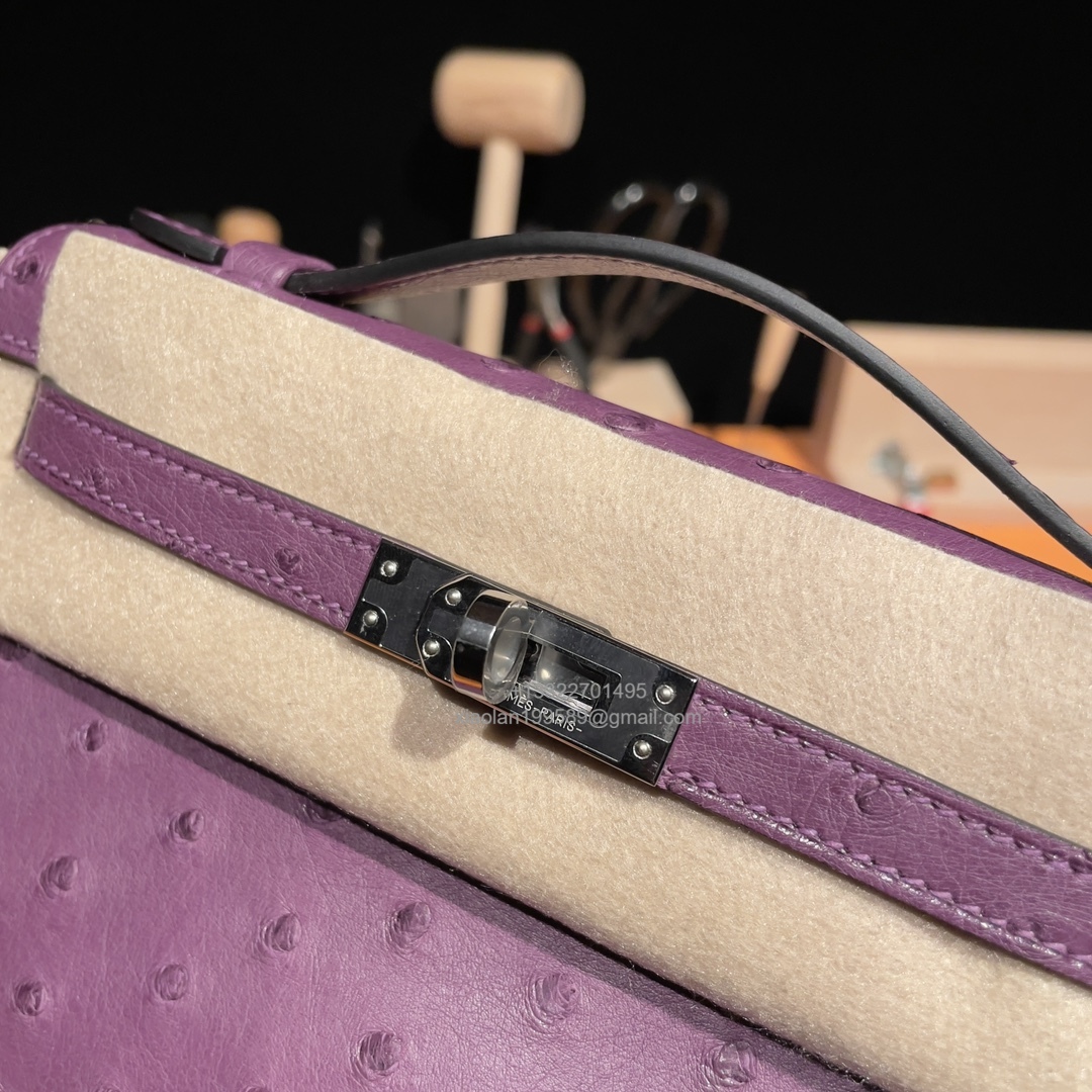 Hermès Kelly Pochette Clutch Bag, South African KK ostrich leather, fully handmade haute couture – Anemone Purple