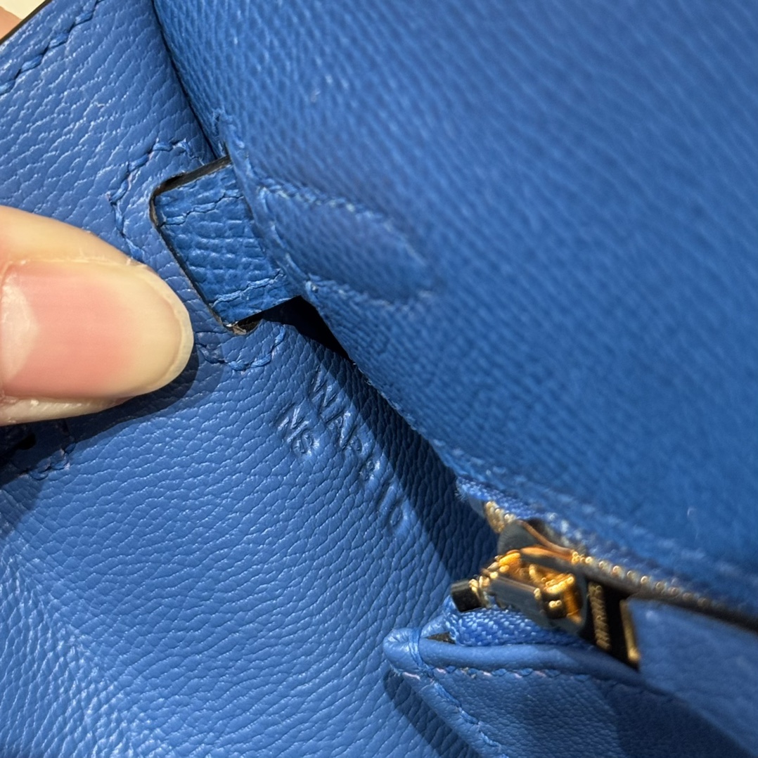 Hermès Kelly Handbag in  French Blue Epsom Cowhide Leather, Purely Handcrafted, High-End Customization Edition