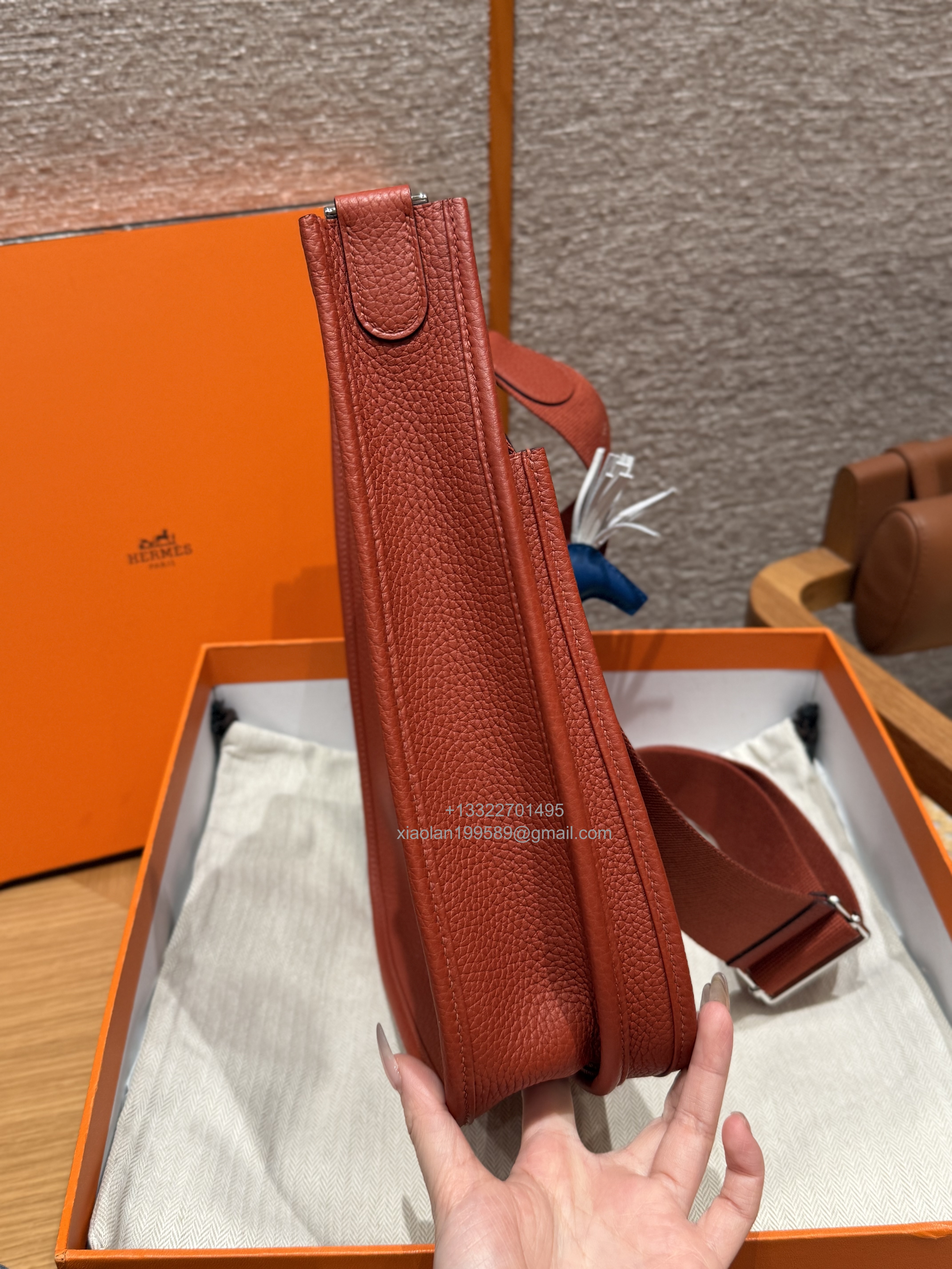 Hermès Evelyne Bag in Clemence Leather, Premium Handcrafted Customization – Cuivre.