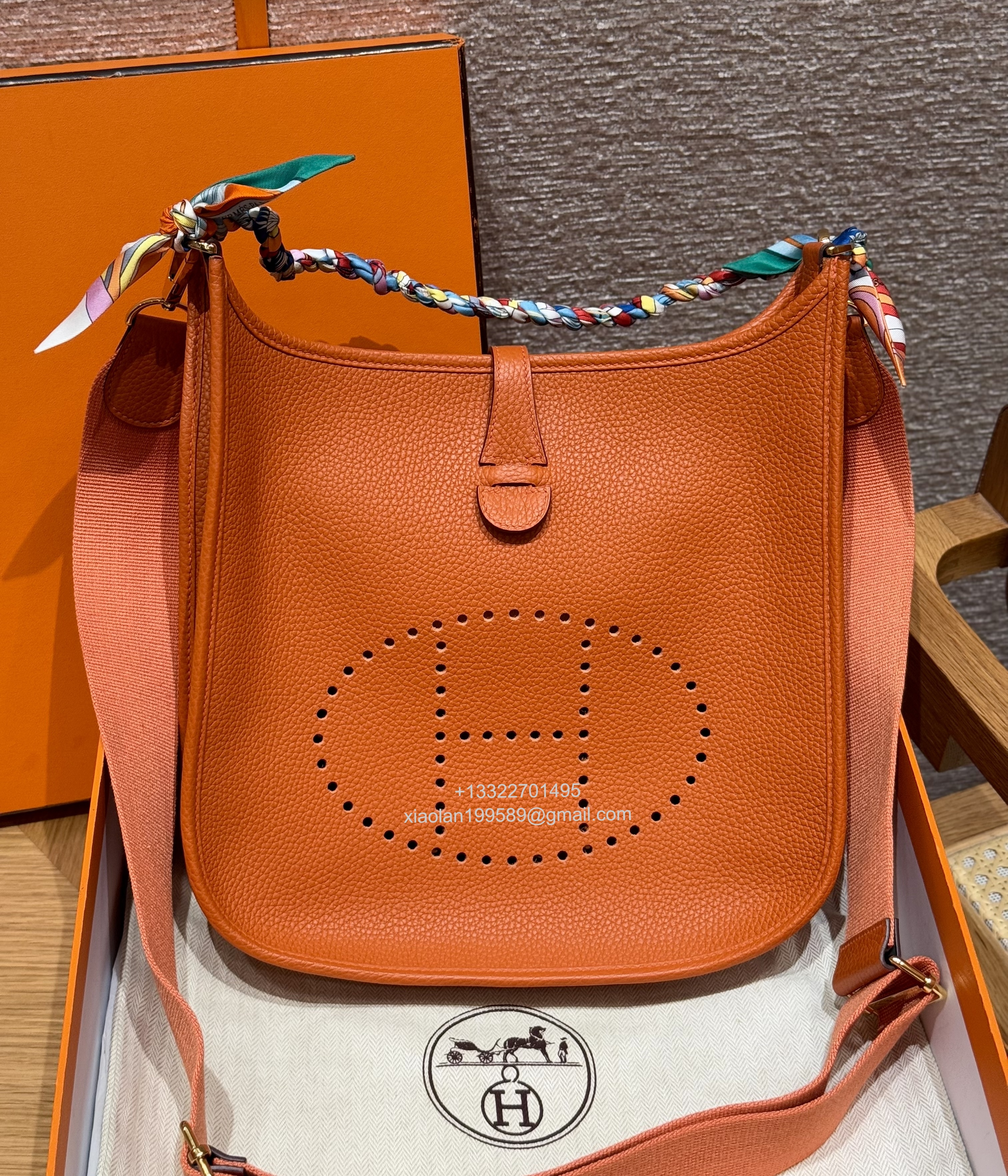 Hermès Evelyne Bag in Clemence Leather, Premium Handcrafted Customization – Orange.