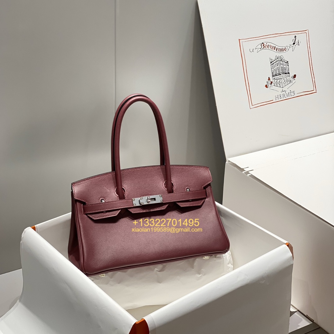 Hermès Shoulder Birkin 29 in Bordeaux Wine Red Crafted with Hermès' signature Evercolor Leather, Synchronize with Boutique, Purely Handcrafted with Waxed Thread Stitching, Pure Steel Hardware, High-End Customization