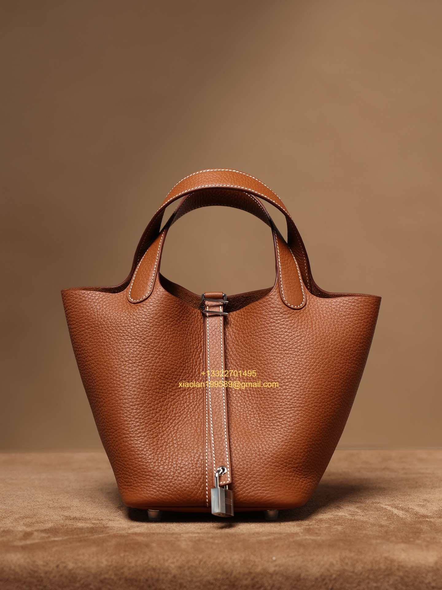 Hermès Picotin 18/22 in Clemence Leather, Hand-stitched with Beeswax Thread, High-end Customization - Gold Brown.