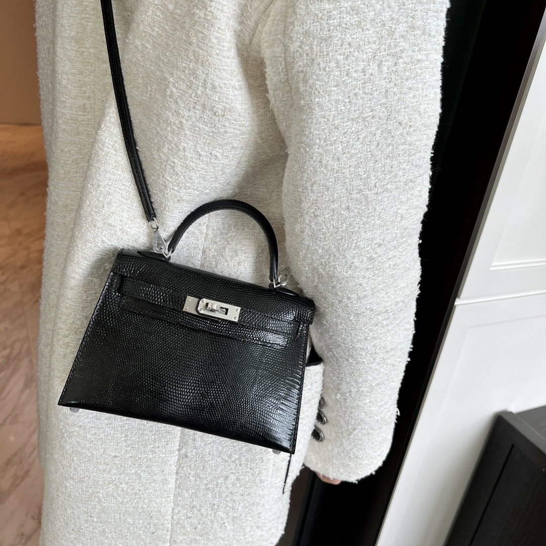 Hermès Mini Kelly II, lizard leather, all handmade ‼️ Black.