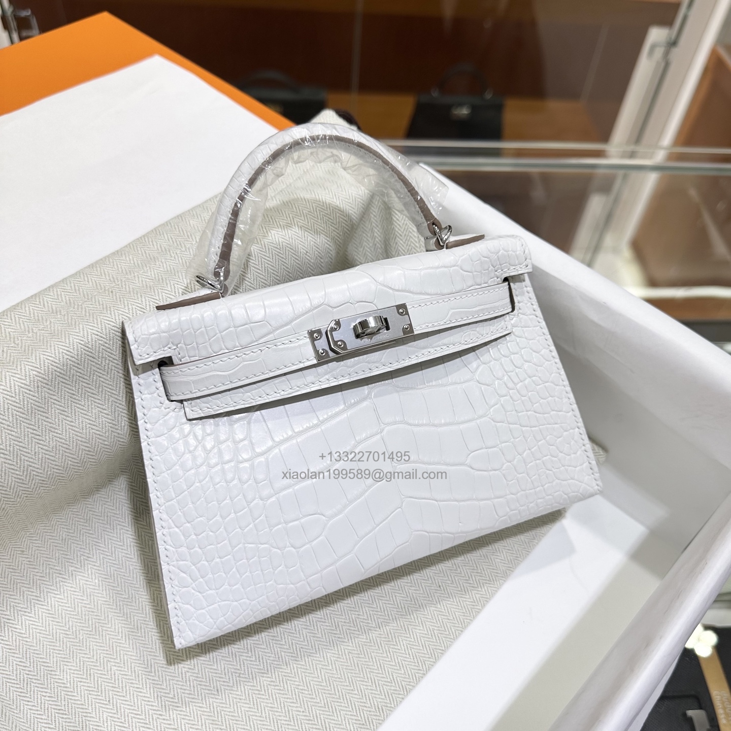 Hermès Mini Kelly in Crocodile Leather, Fully Handmade Premium Private Customization – Cream White