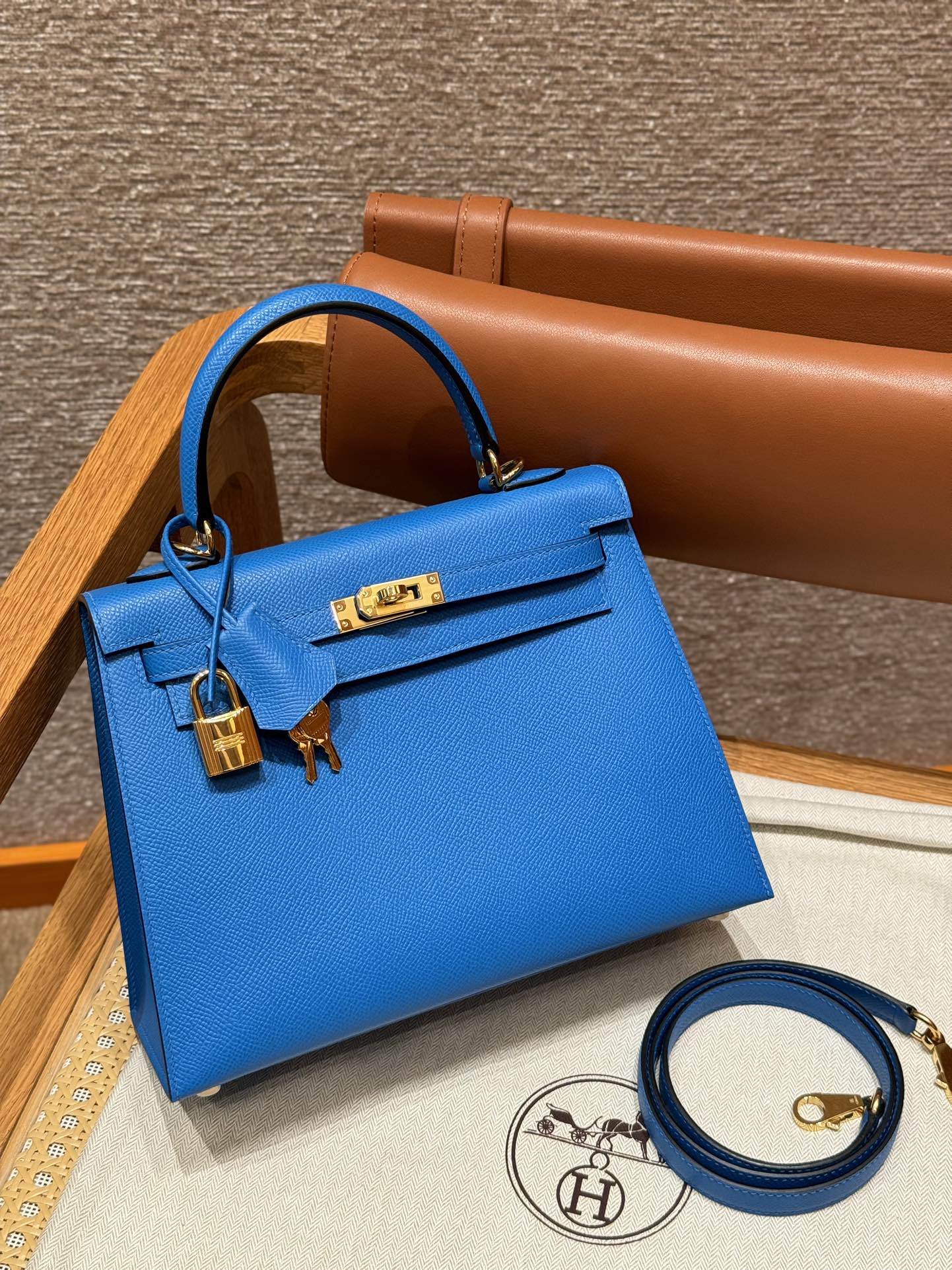 Hermès Kelly Handbag in Royal Blue  Epsom Cowhide Leather, Purely Handcrafted, High-End Customization Edition