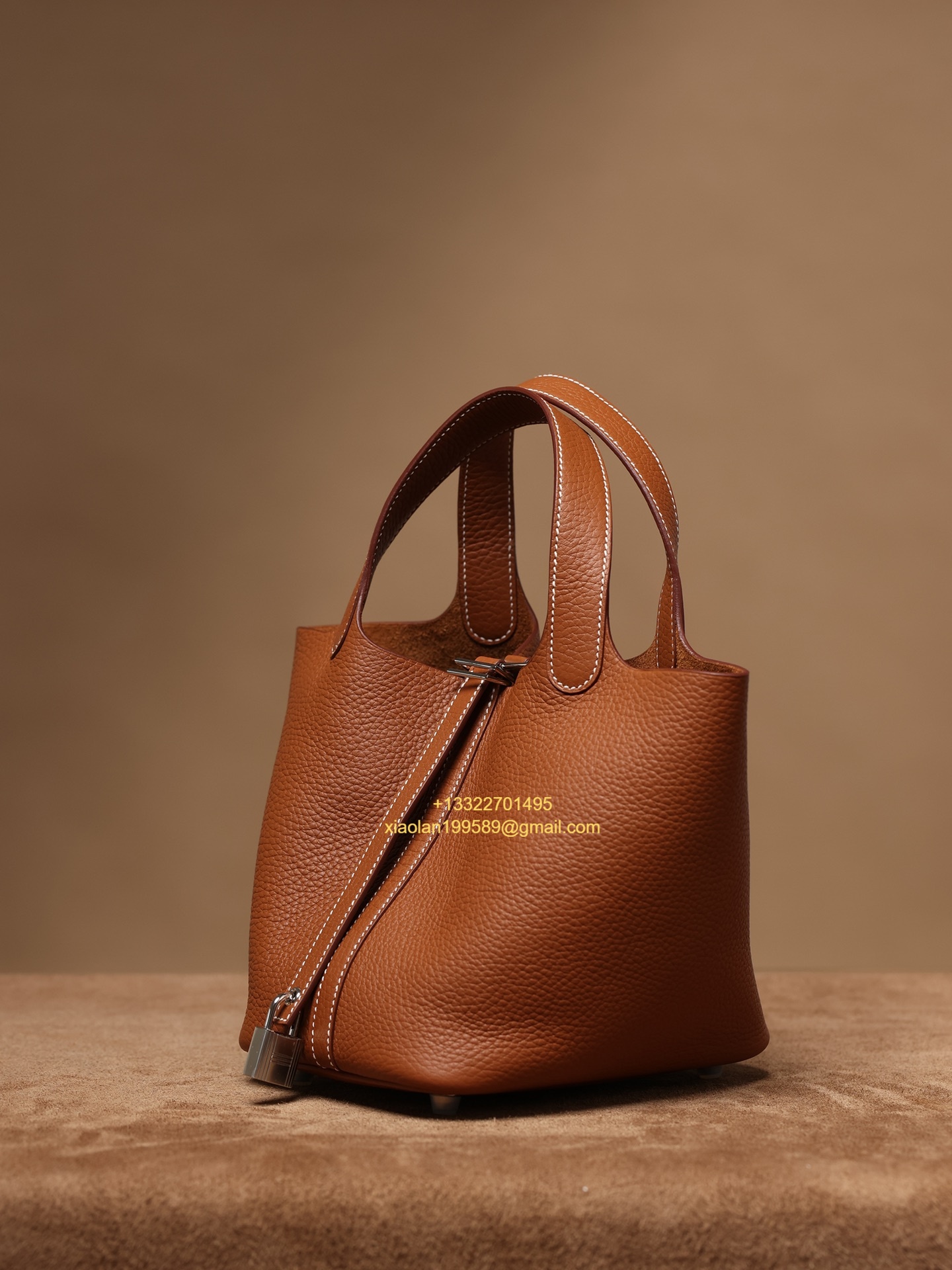 Hermès Picotin 18/22 in Clemence Leather, Hand-stitched with Beeswax Thread, High-end Customization - Gold Brown.