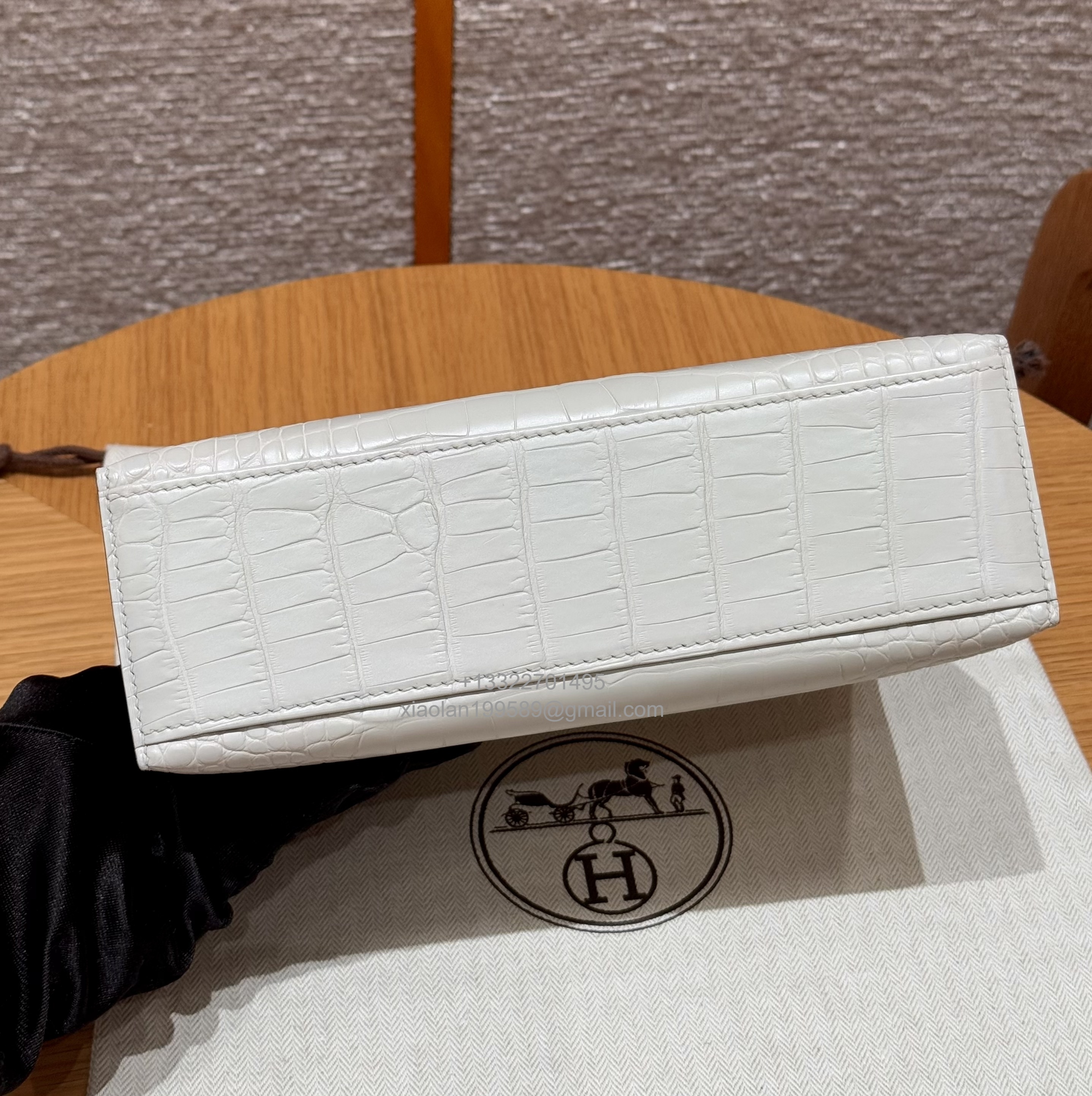 Hermès Kelly Pochette Clutch Bag Matte Crocodile Leather . Fully Handmade Premium Customization – Concrete Grey