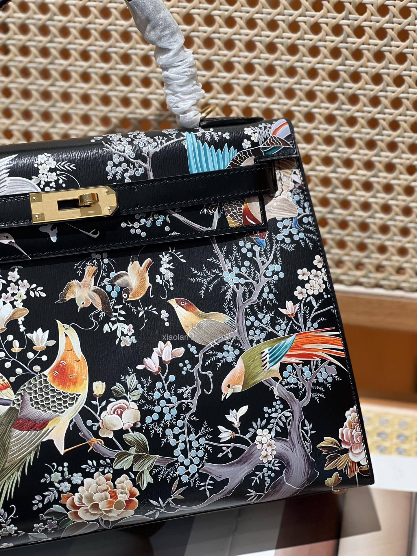 Hermès Kelly 25/28/32cm in Box leather, fully hand-stitched with waxed thread, haute couture custom-made.