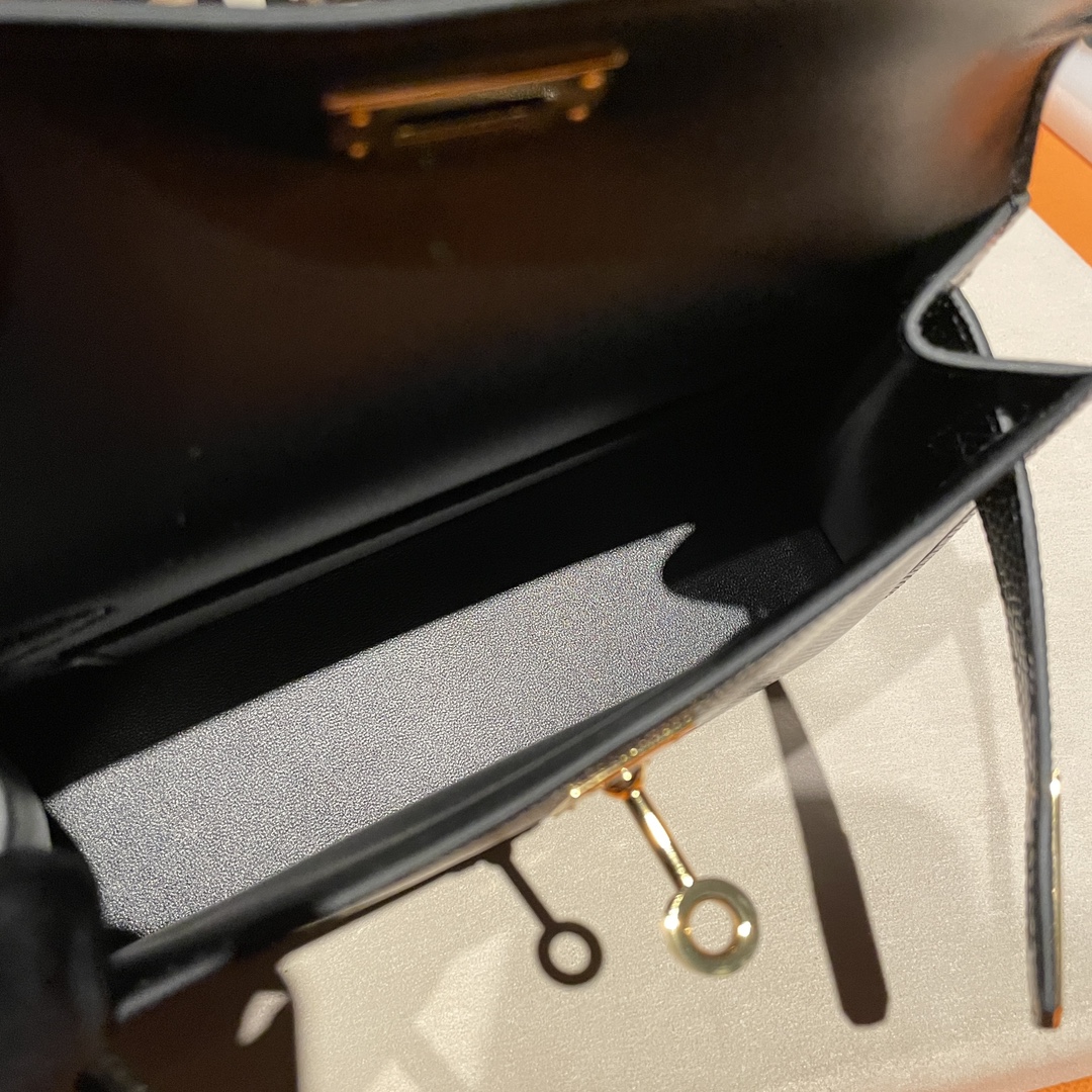 Hermès Mini Kelly II, lizard leather, all handmade ‼️ Black.