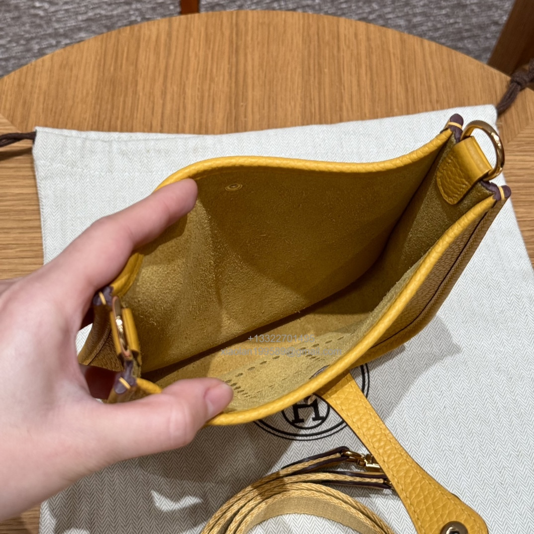 Hermès Evelyne mini Bag in Clemence Leather, Premium Handcrafted Customization-Jaune amber