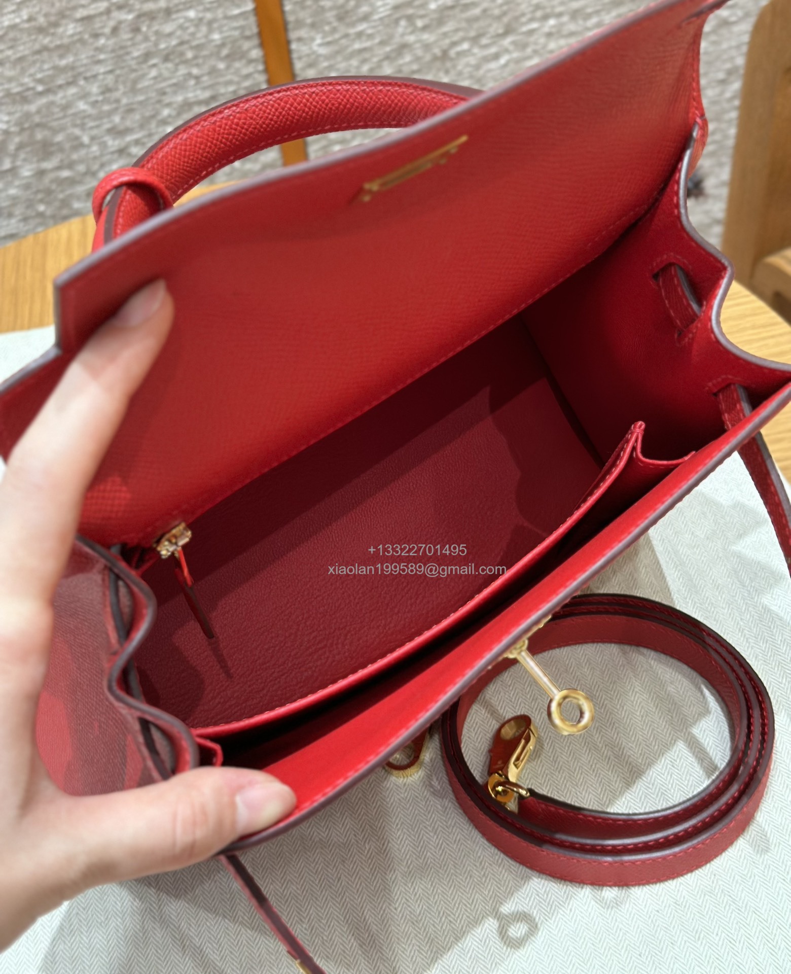 Hermès Kelly Handbag in Flag Red Epsom Cowhide Leather, Purely Handcrafted, High-End Customization Edition