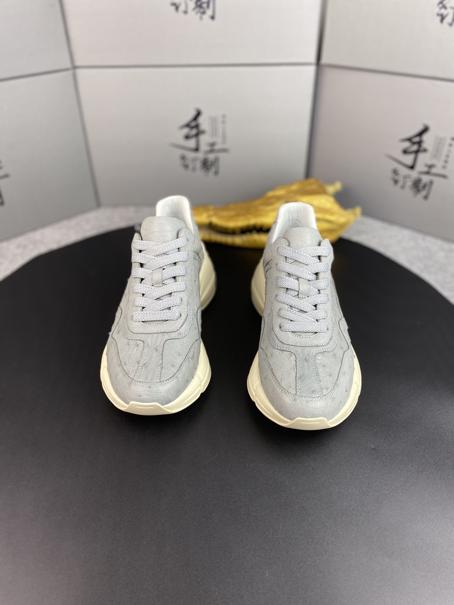 Handcrafted Luxury Private Customization High-Quality Ostrich Leather Sneakers