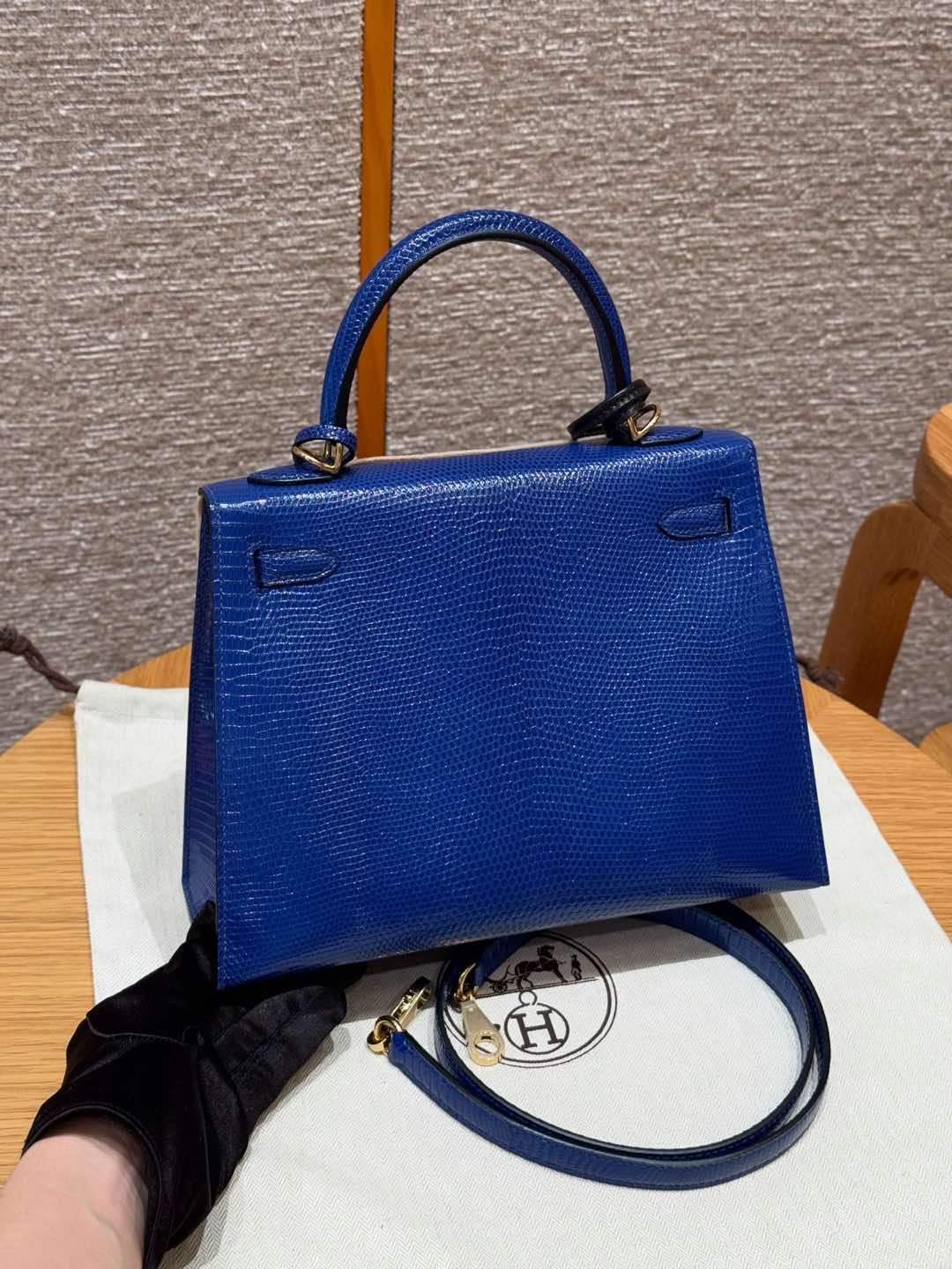 Hermès Kelly – Imported French lizard leather originally from South Africa, 18K gold-plated hardware, premium fully handcrafted exclusive custom-made! Blue Electric.