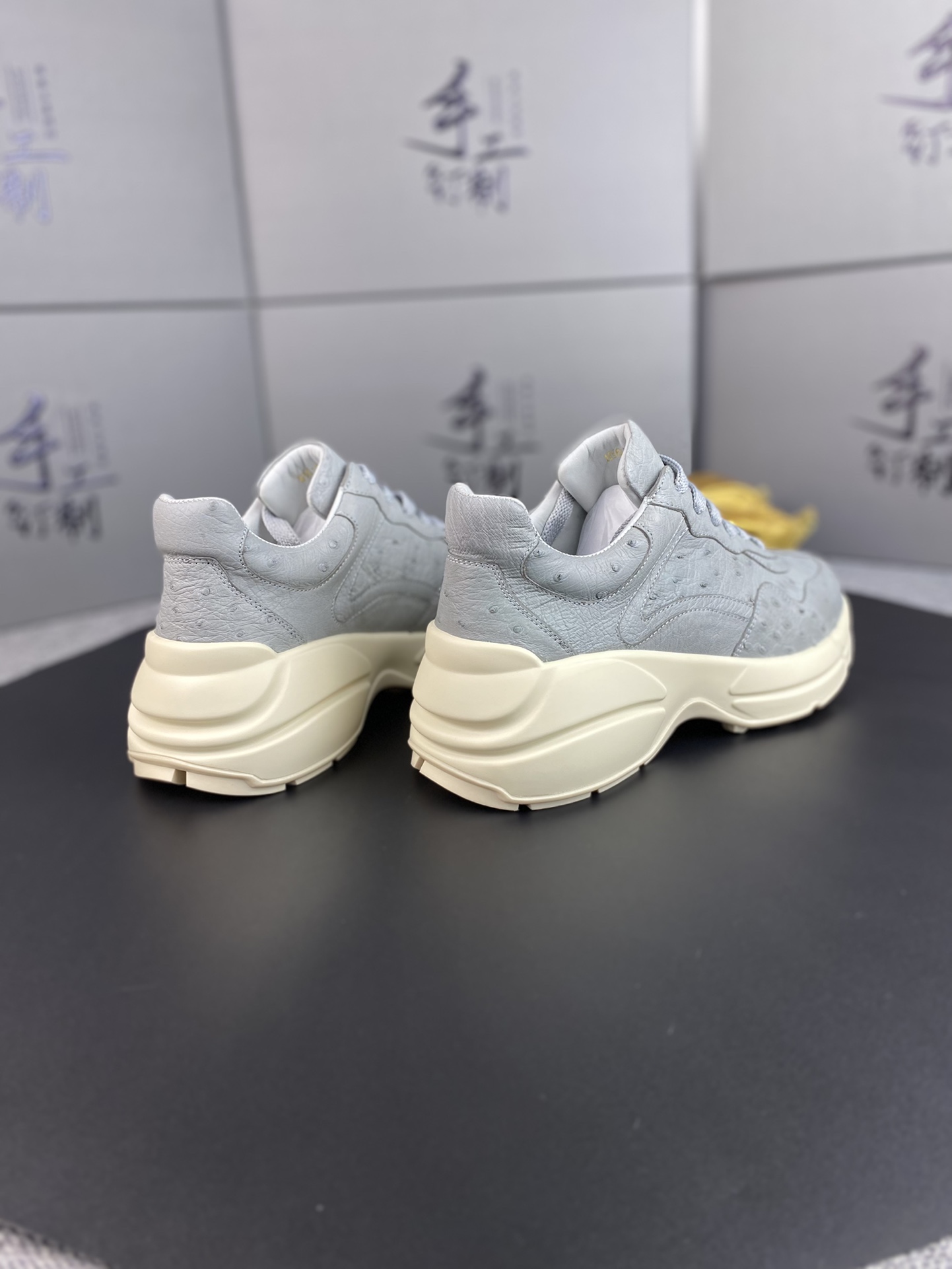 Handcrafted Luxury Private Customization High-Quality Ostrich Leather Sneakers