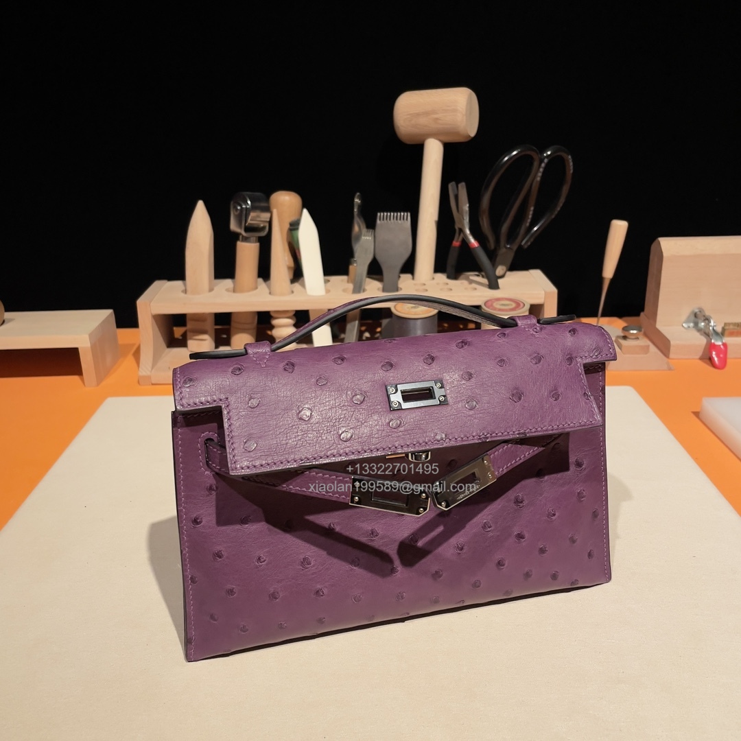 Hermès Kelly Pochette Clutch Bag, South African KK ostrich leather, fully handmade haute couture – Anemone Purple