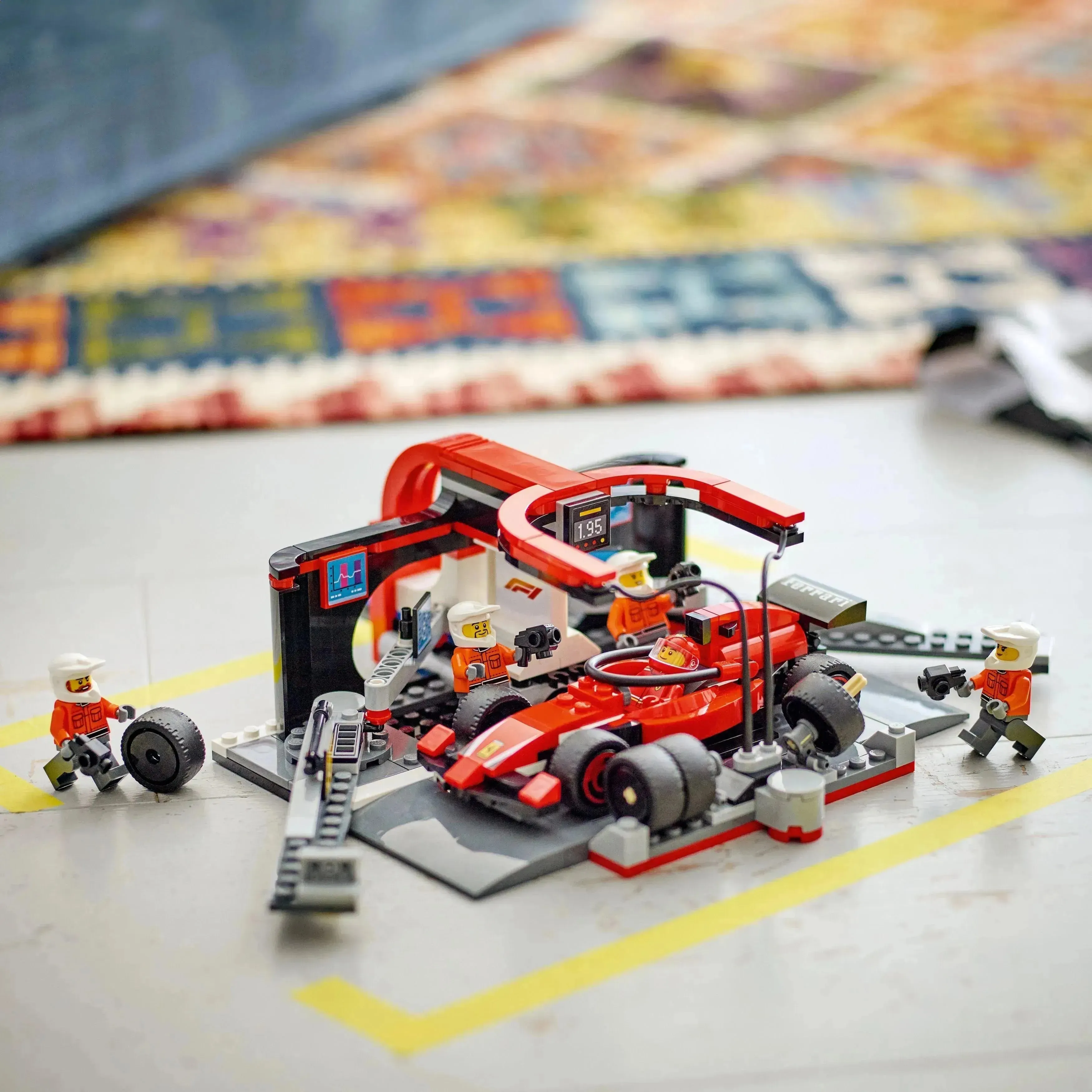 LEGO Pitcrew van de Formule 1 60443 City