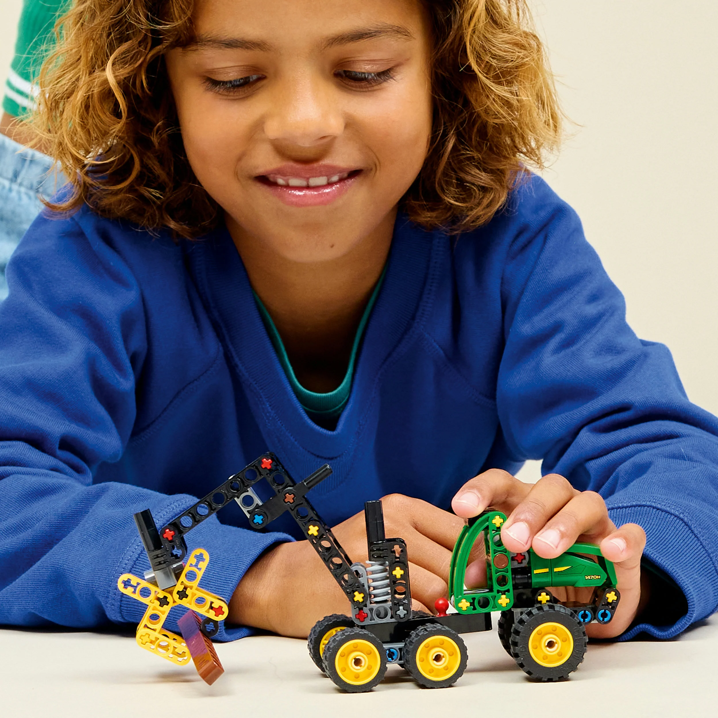 LEGO Technic John Deere 1470H Houtoogstmachine Voertuig Bouwpakket voor Kinderen 42218