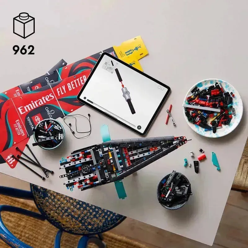 LEGO Emirates Team New Zealand AC75 jacht 42174 Technic