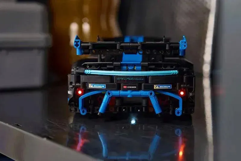 Porsche GT4 e-Performance racewagen 42176 Technic thumbnail 20