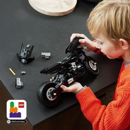 The BATMAN – BATMOTOR™ 42155 Technic thumbnail 4